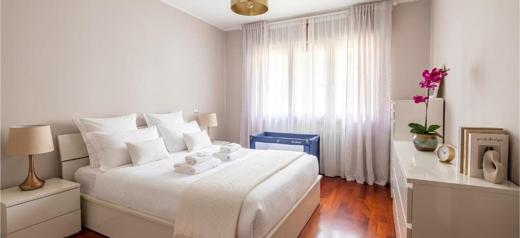 Appartement te huur voor € 2.099 per maand in Rome, Via Guido Mazzoni
