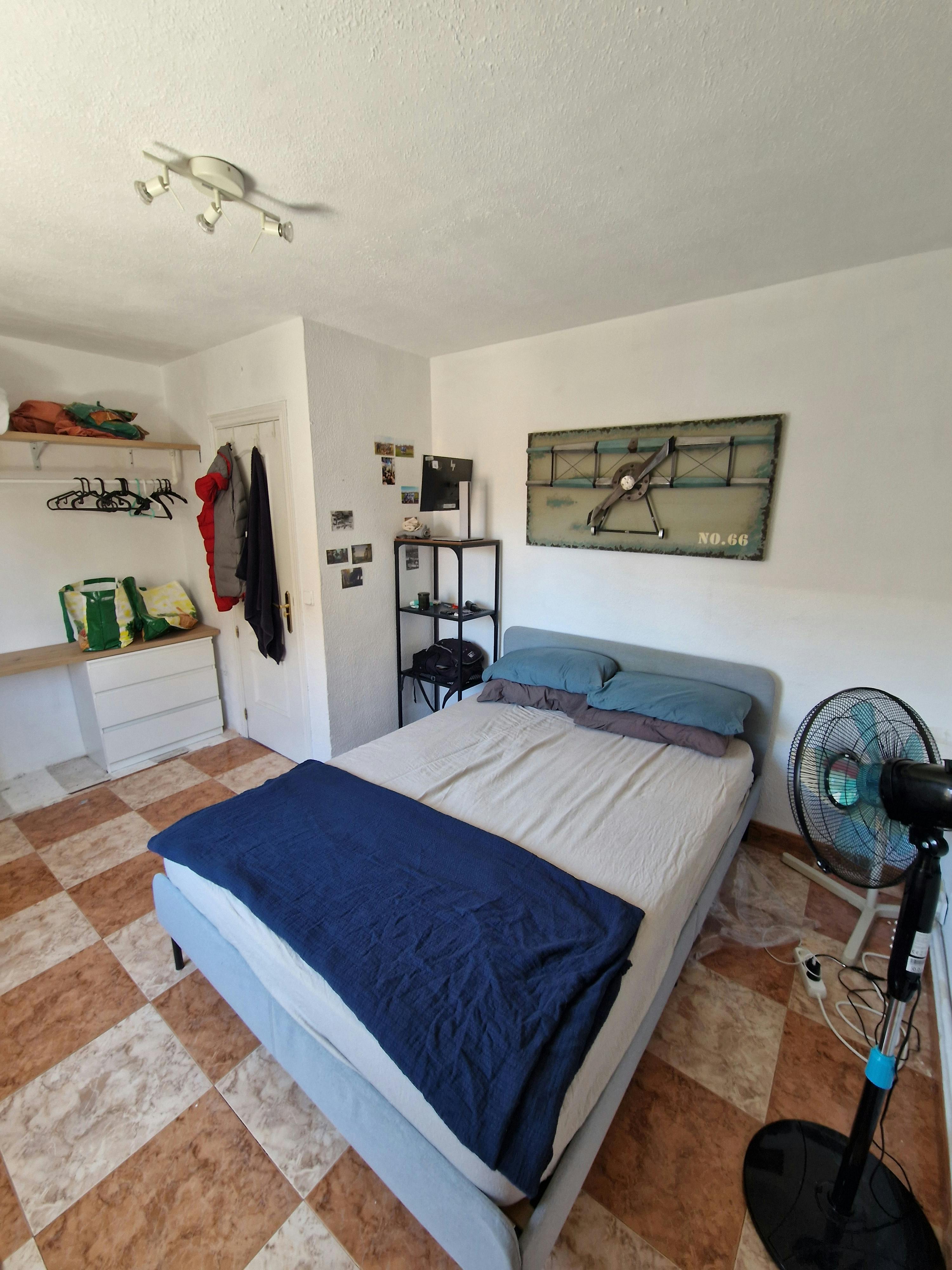 Private room in Calle de Antonio Zamora, Madrid (1730072) ROOM 1