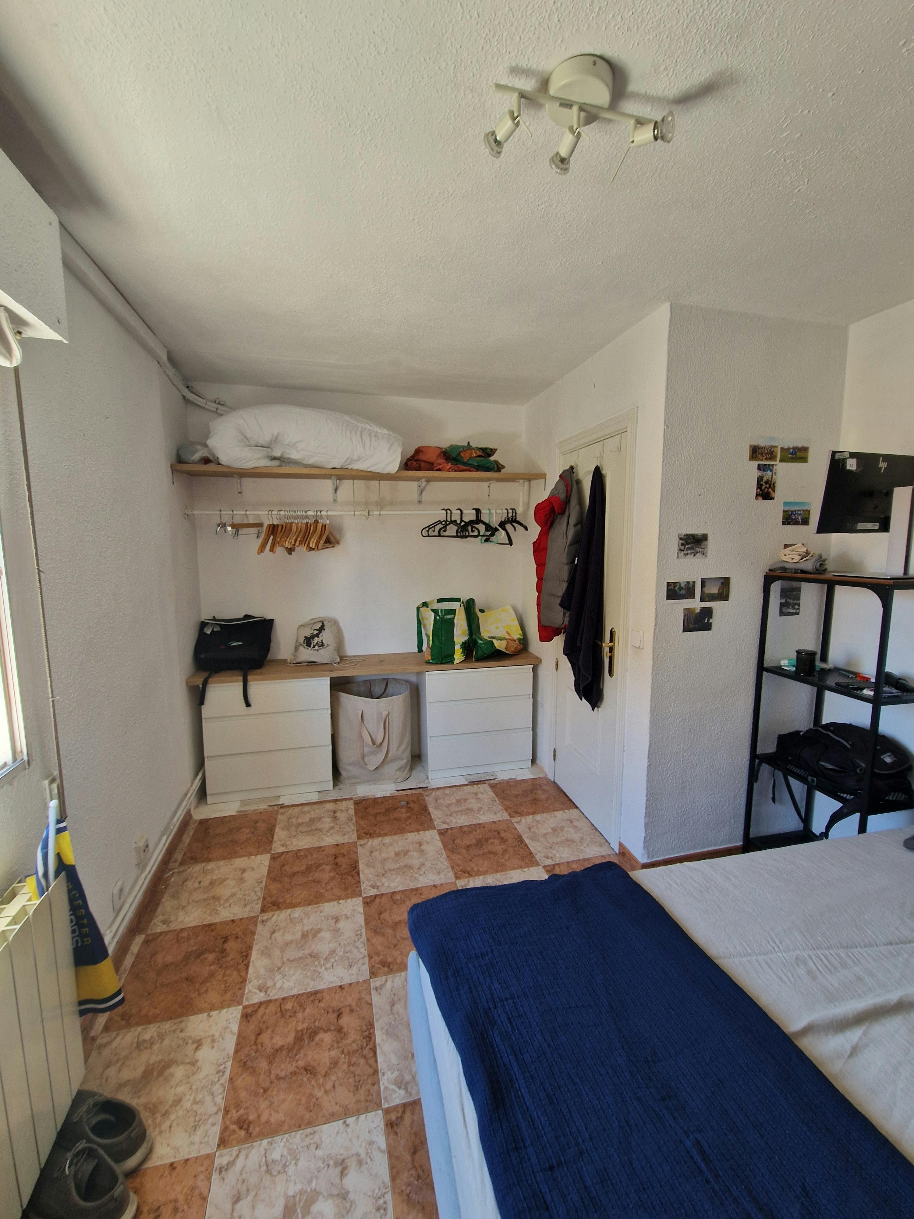 Private room in Calle de Antonio Zamora, Madrid (1730072) ROOM 2
