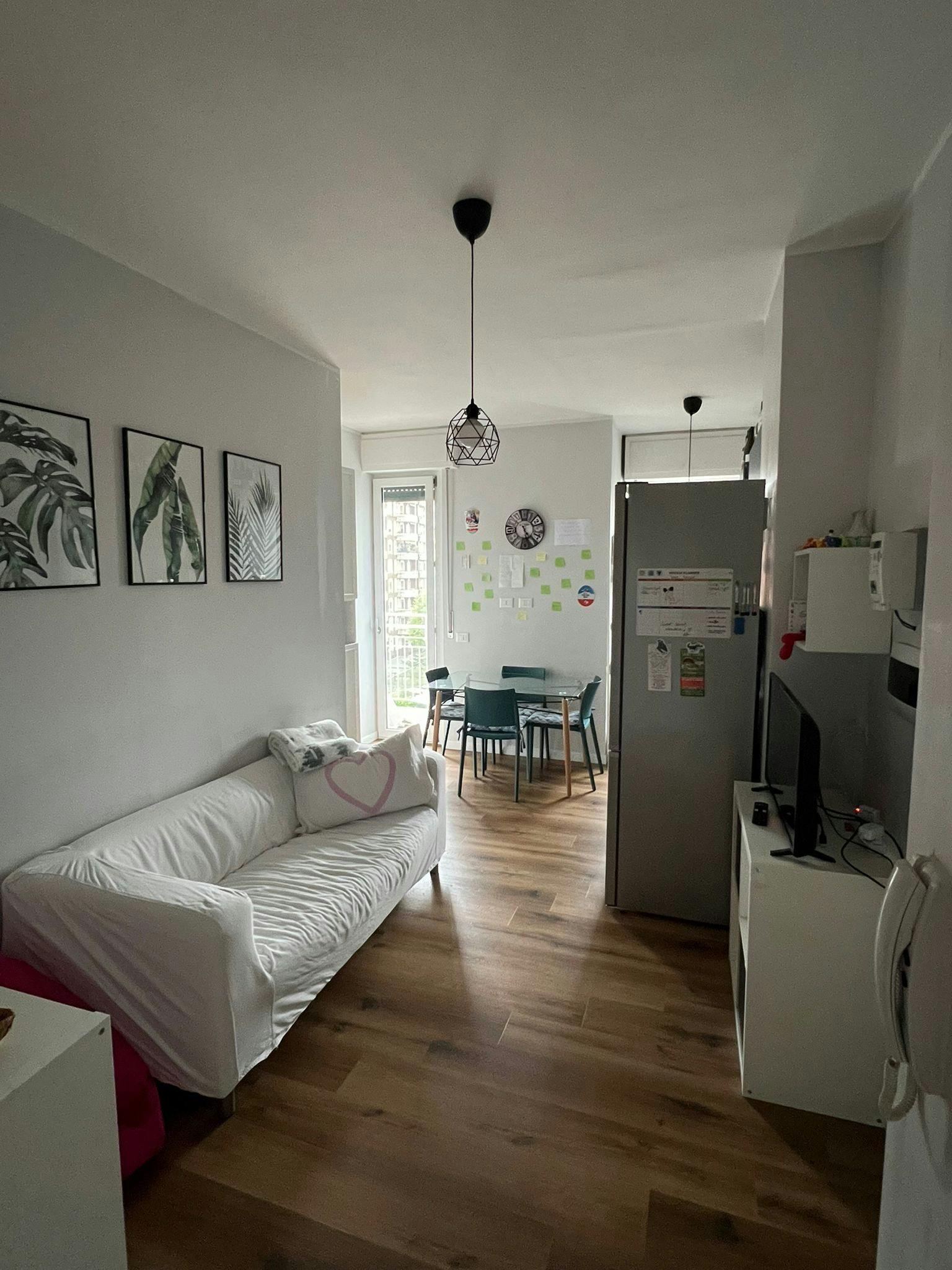 Shared room in Via Lorenteggio, Milan (1730075) ROOM 4