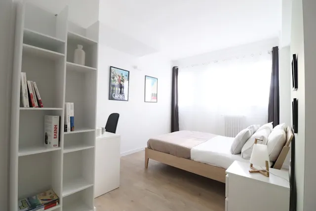 Private room in Rue de France, Nice (1730110) room image 2