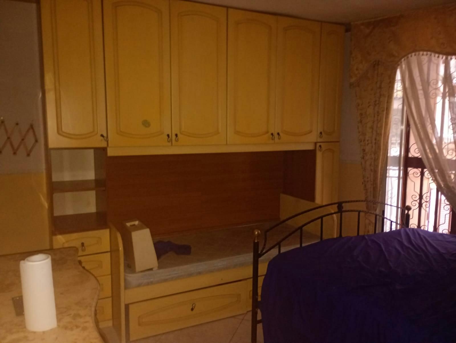 Apartment for rent for €590 per month in Naples, Via San Cosmo Fuori Porta Nolana