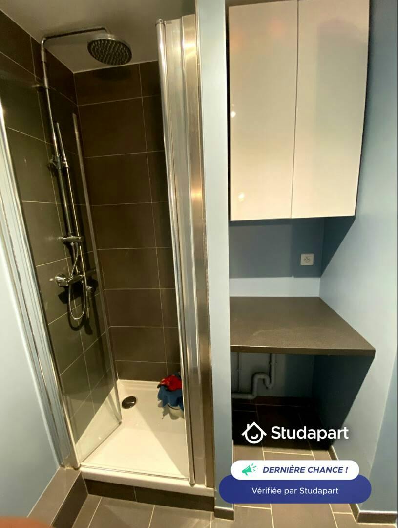 Appartement – Paris, 20th Arrondissement - Plus