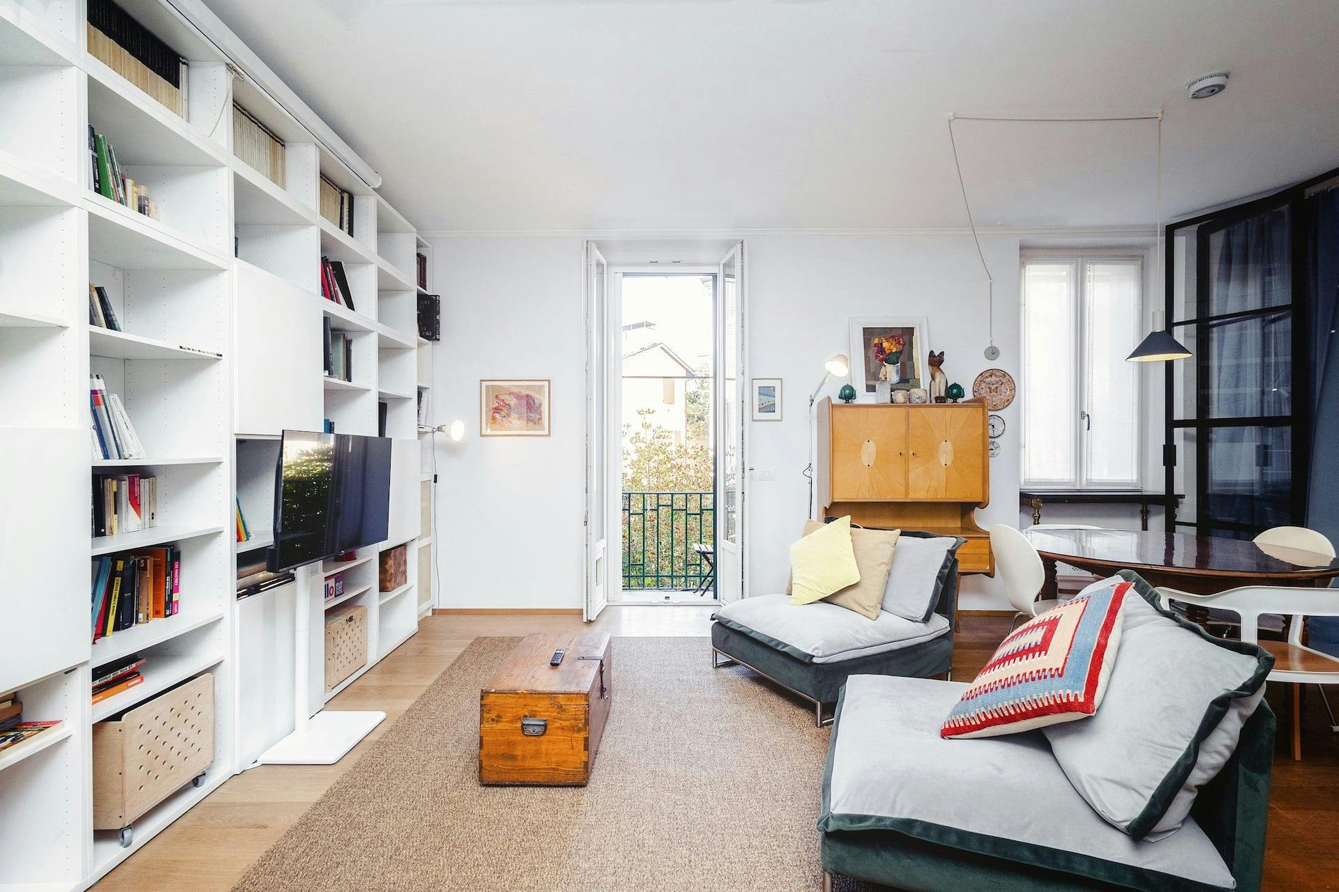 Apartment for rent for €2,000 per month in Milan, Via Giulio e Corrado Venini