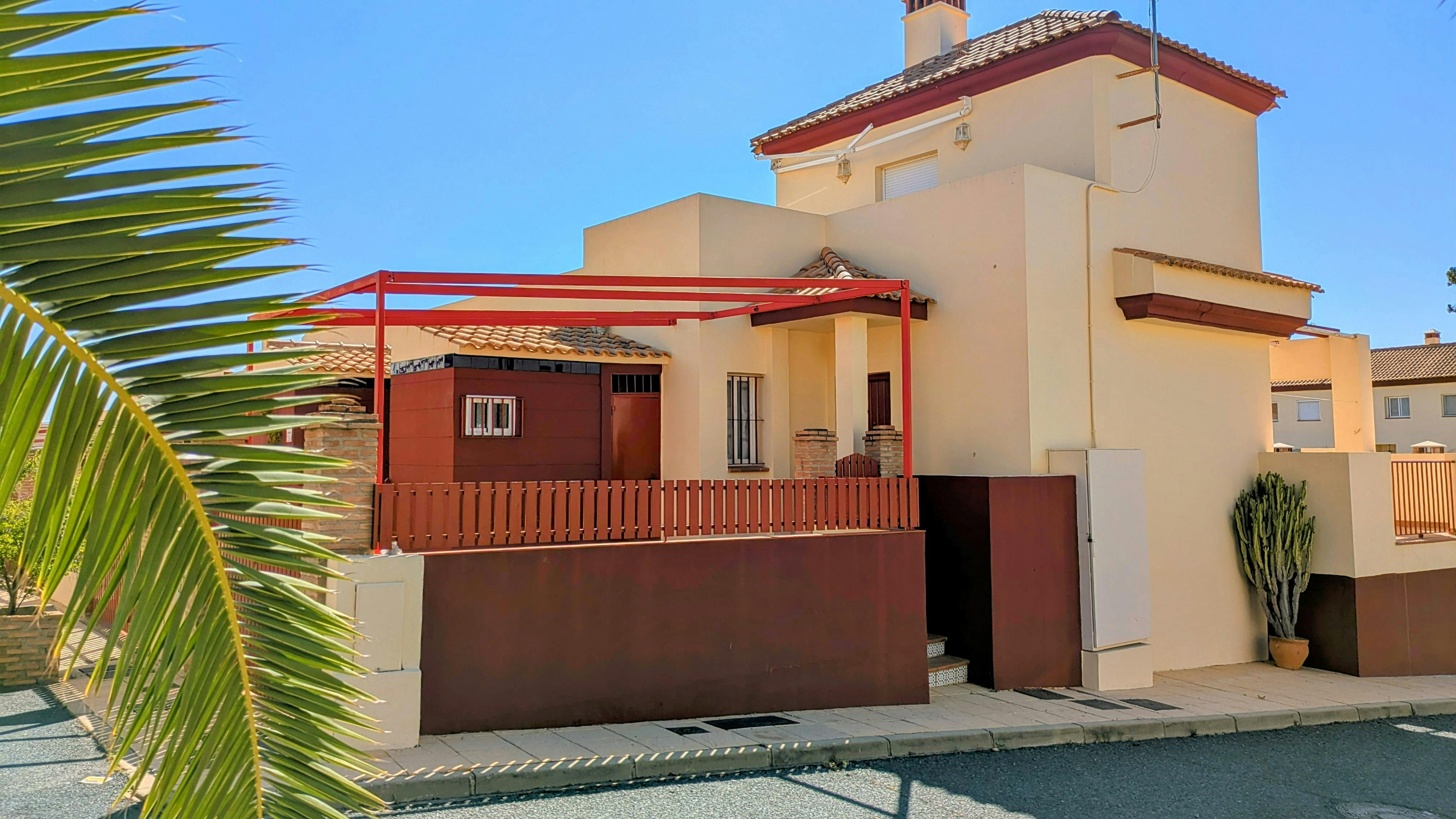 Maison à louer pour 1 500 €/mois à Islantilla, Avenida del Deporte