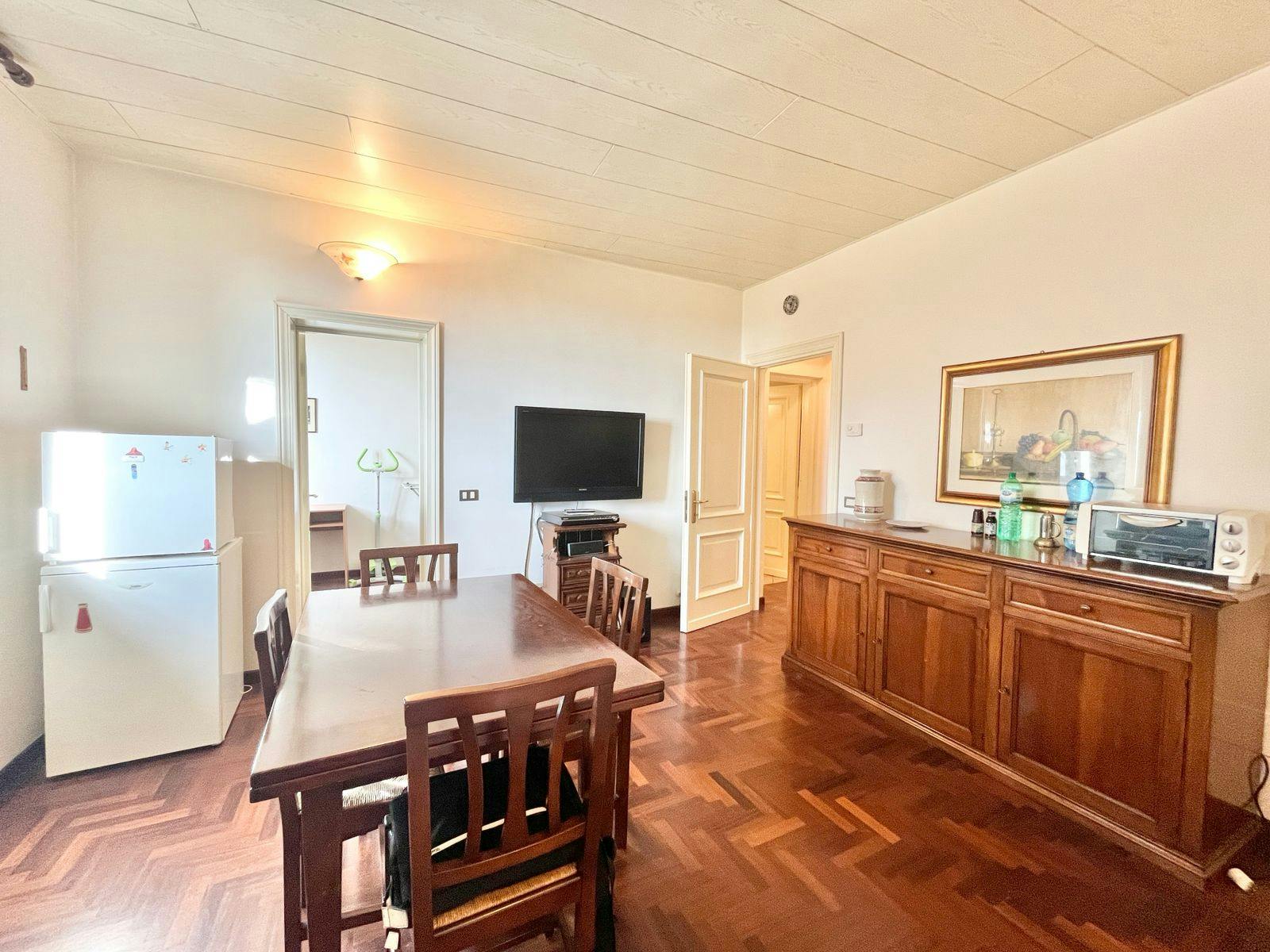 Apartament de închiriat pentru 1.100 EUR pe lună în Perugia, Corso Cavour