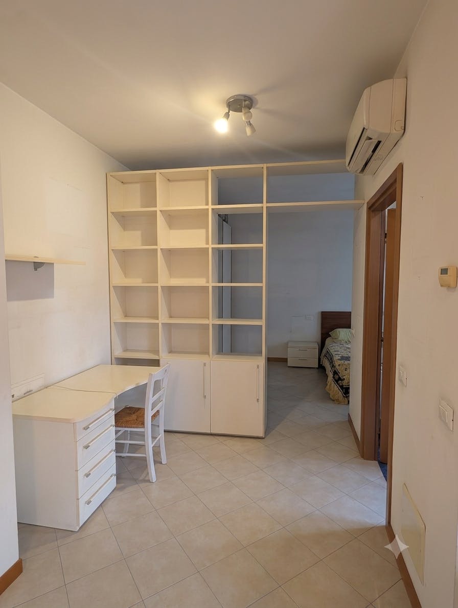 1-Bedroom Apartment in Via Ferruccio Parri, Bologna (1730250) ROOM 4