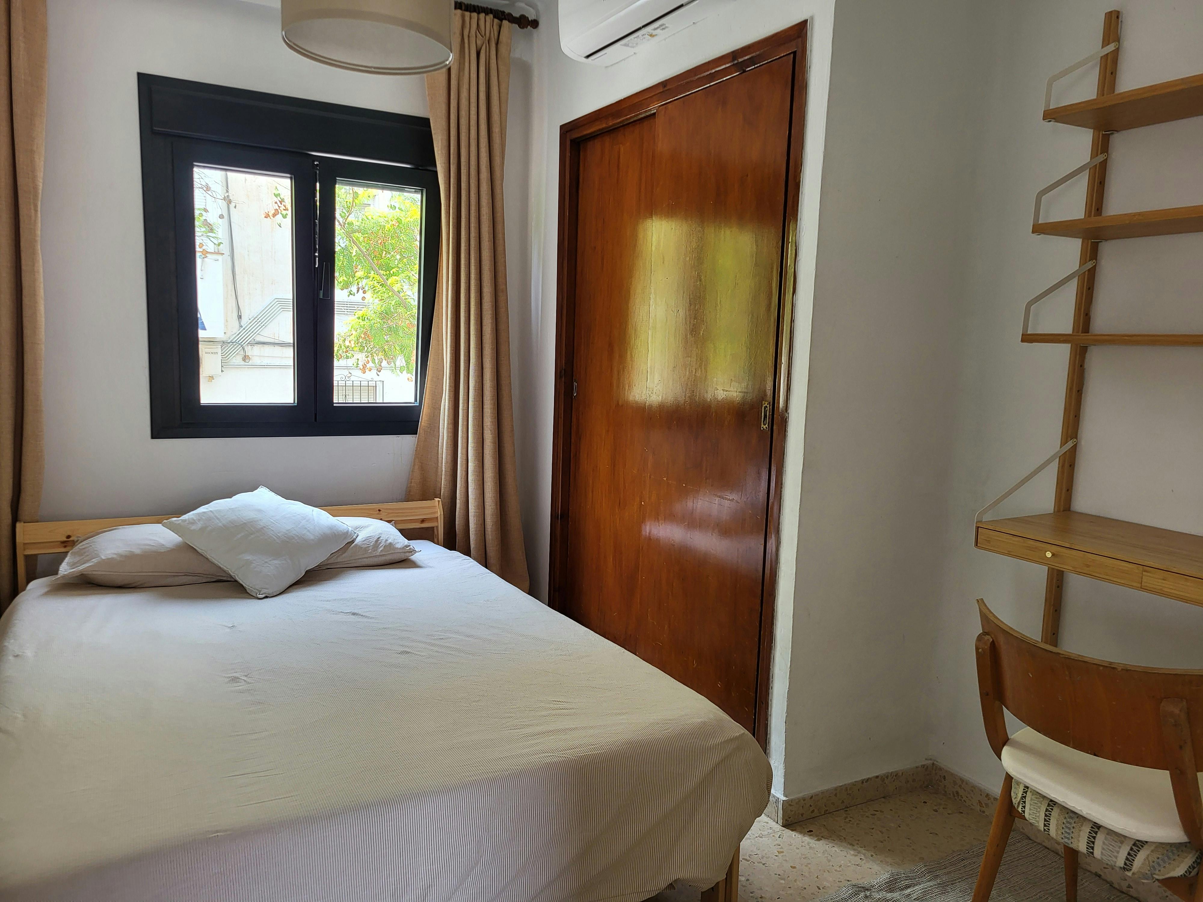 2-Bedroom Apartment in Calle Caballero de la Cruz, Málaga (1730282) room image 10