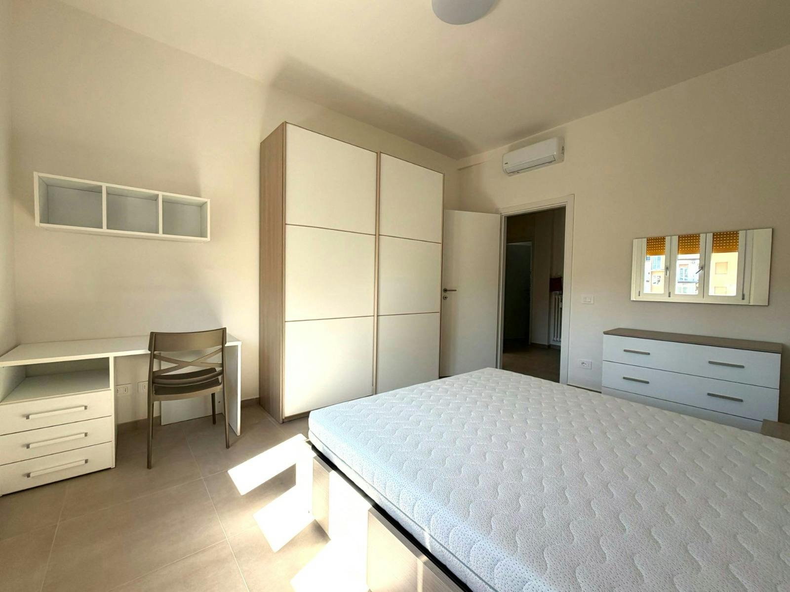 Private room in Via Nicola Tagliaferri, Florence (1730388) room image 2