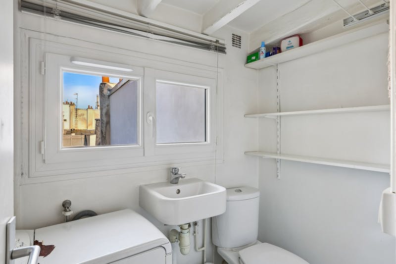 1-Bedroom Apartment in Rue du Roi de Sicile, Paris (1730476) ROOM 1