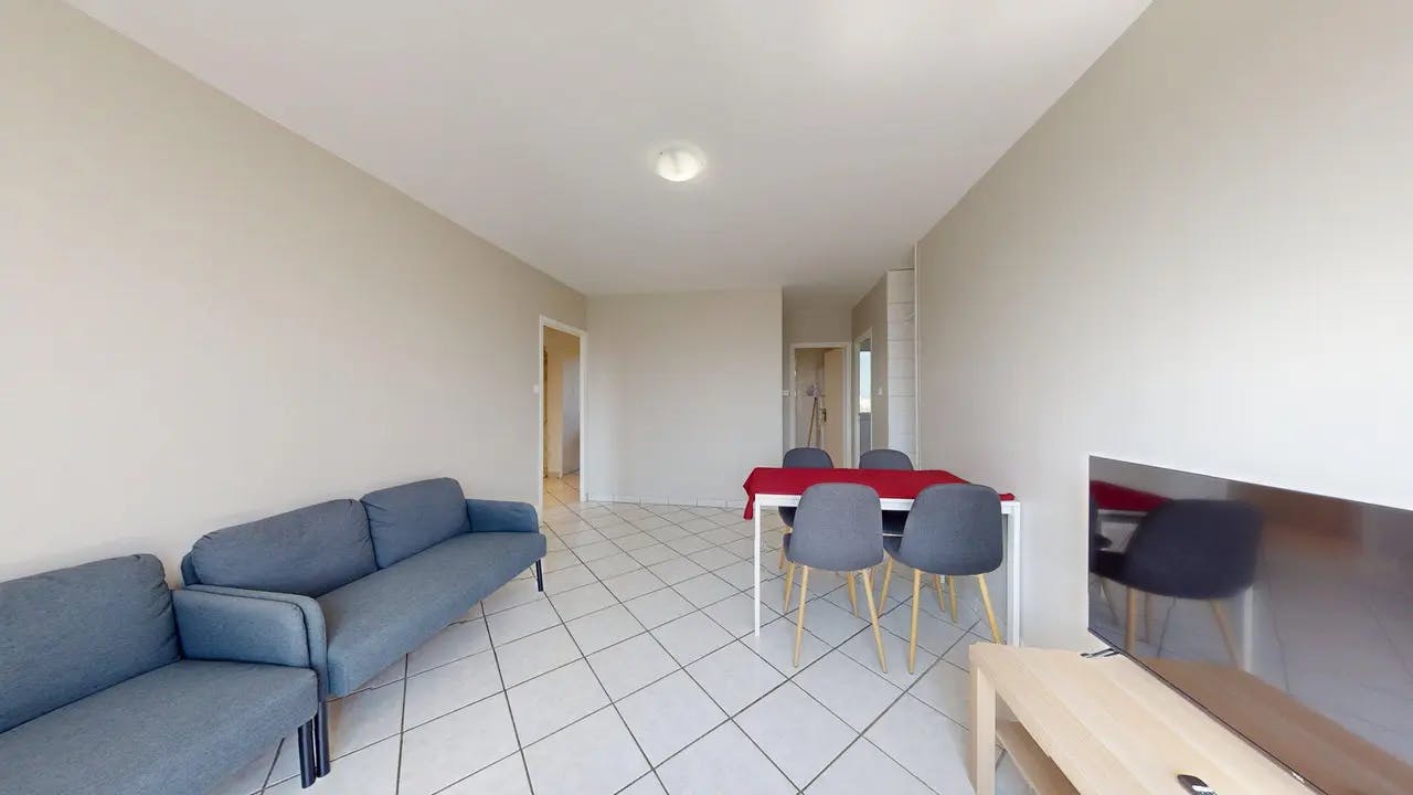 Rue Federico Garcia Lorca, Grenoble preview