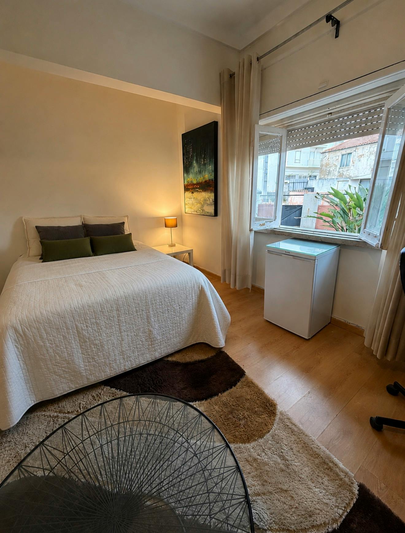 Habitación privada en alquiler por 600 € al mes en Caparica, Rua Alfredo Cunha
