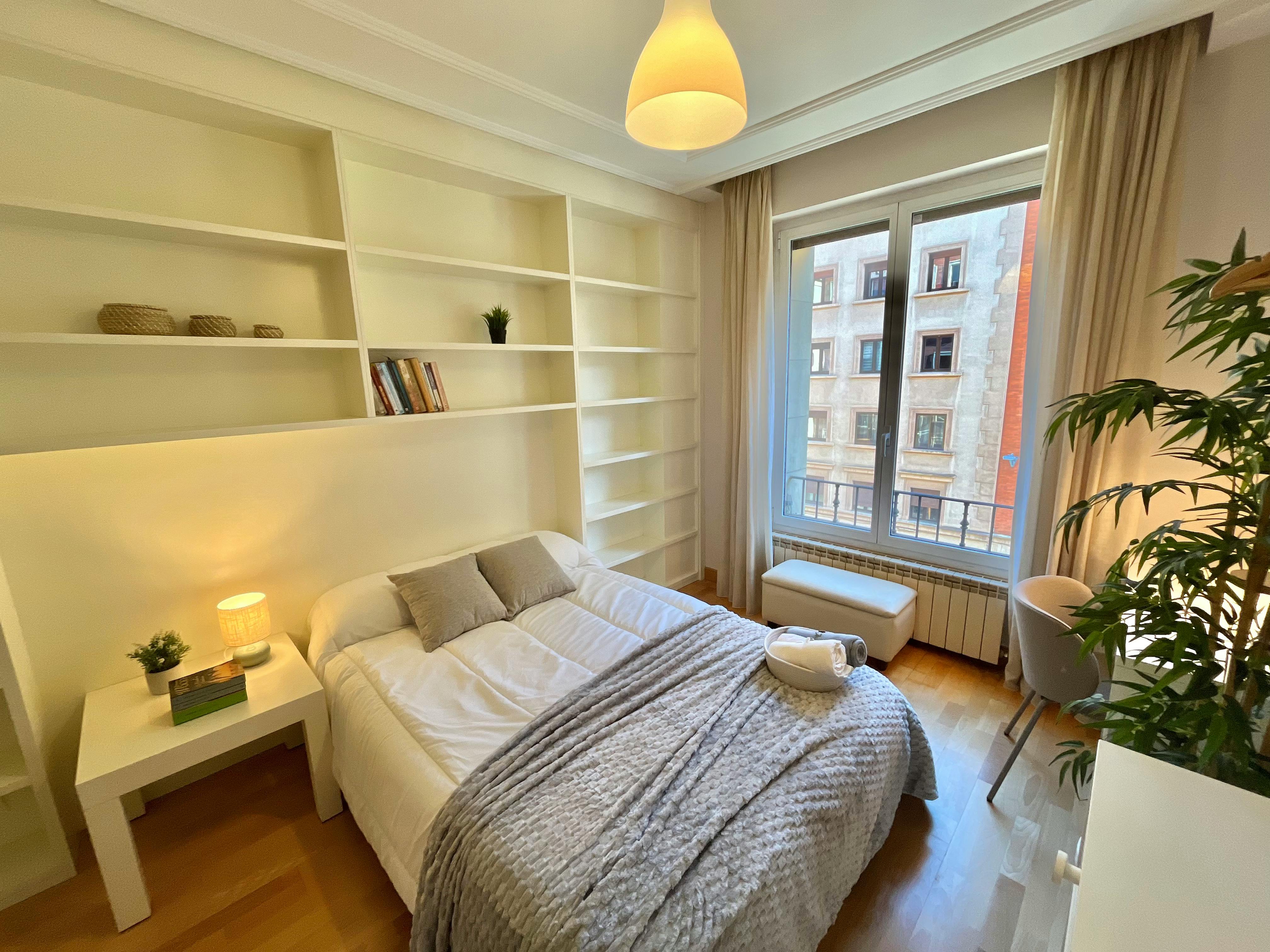 Private room in Calle Castillo de Maya, Pamplona (1730707) ROOM 2