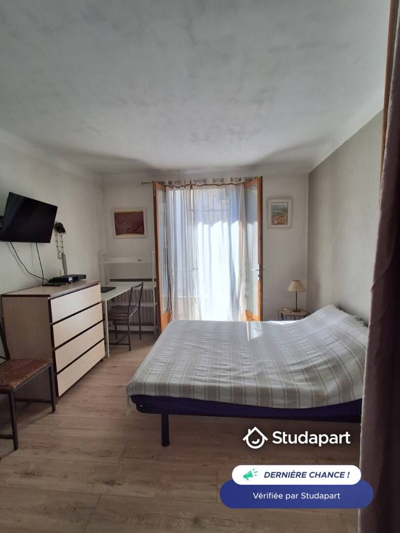 房源 正在以 €600 的月租出租，其位于 Sète, Rue Bayard