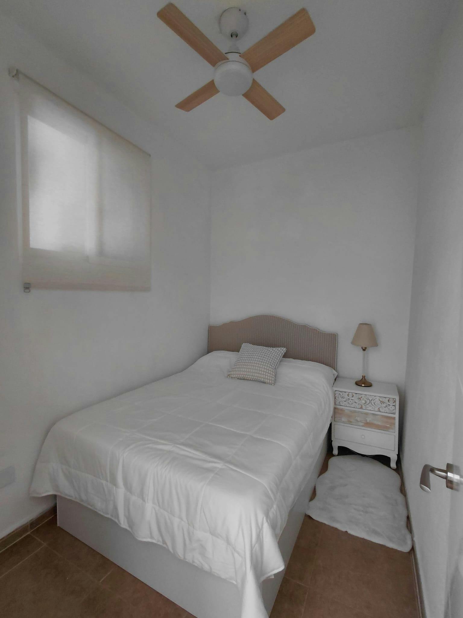Private room for rent for €620 per month in Madrid, Calle de Santa Isabel