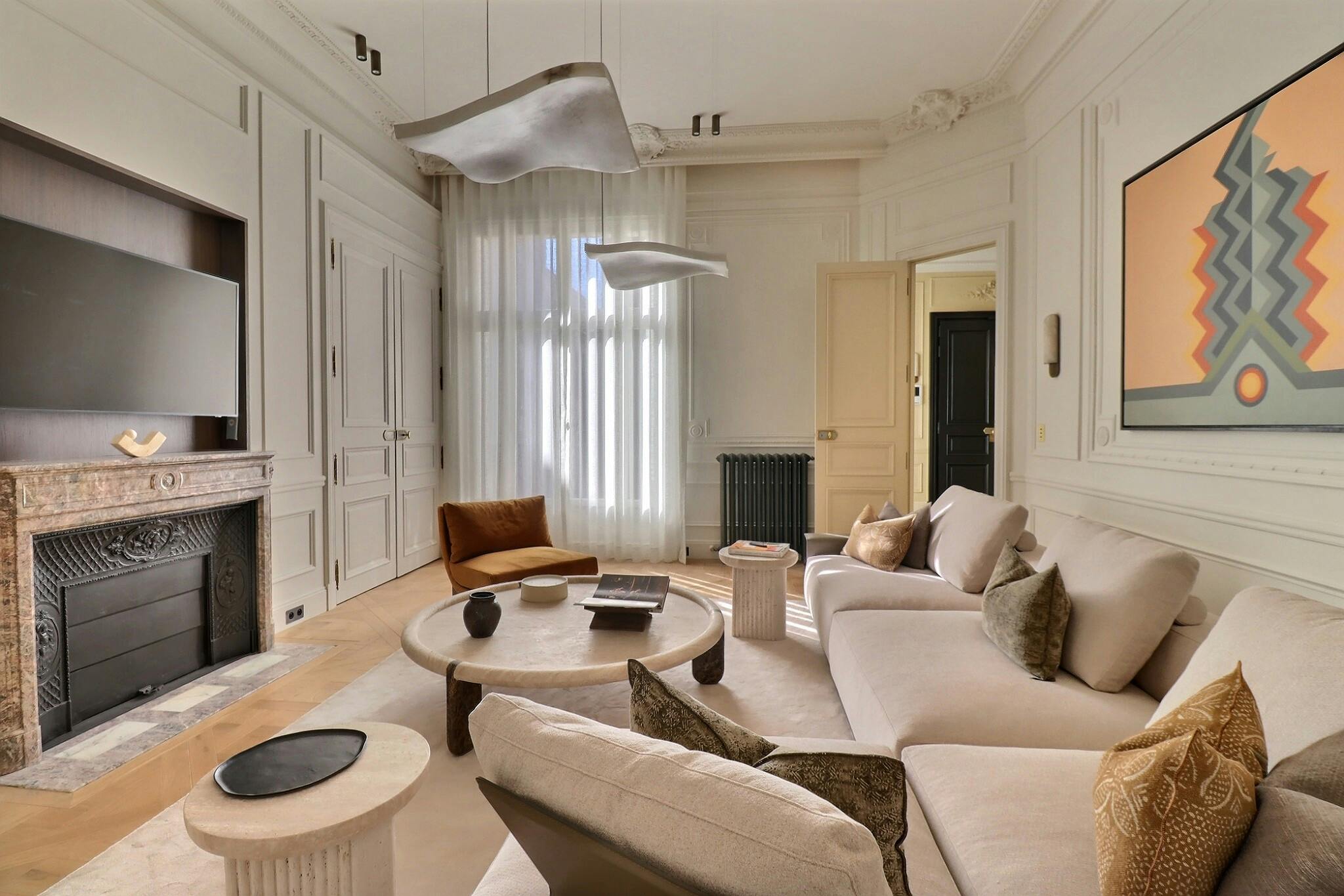 1-Bedroom Apartment in Rue Bayard, Paris (1730759) room image 10
