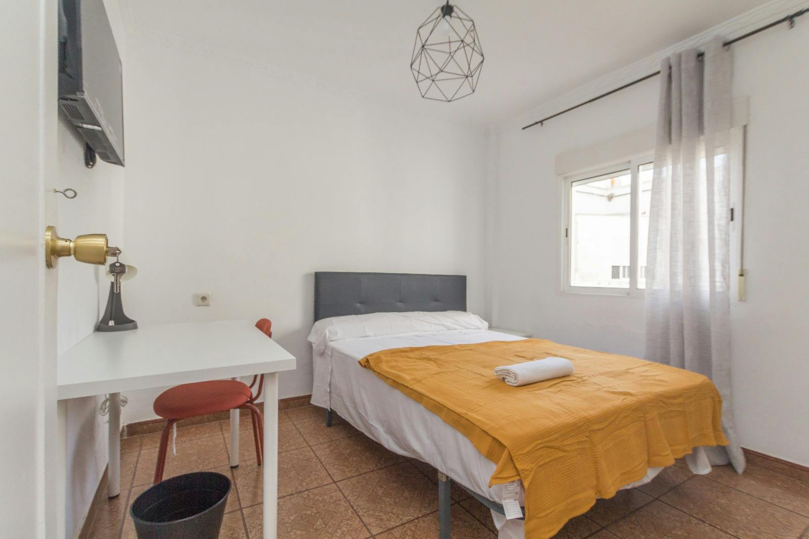 Private room in Calle Juan Sebastián Bach, Málaga (1730766) room image 2