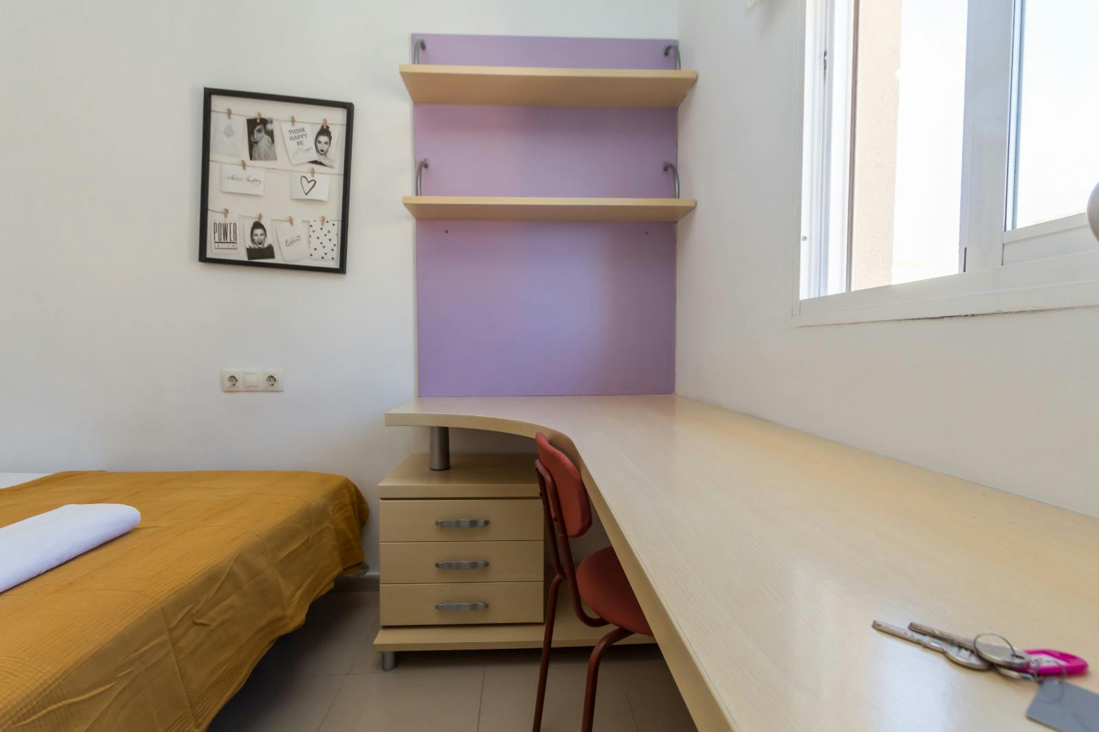 Private room in Calle Acanto, Málaga (1730770) ROOM 2