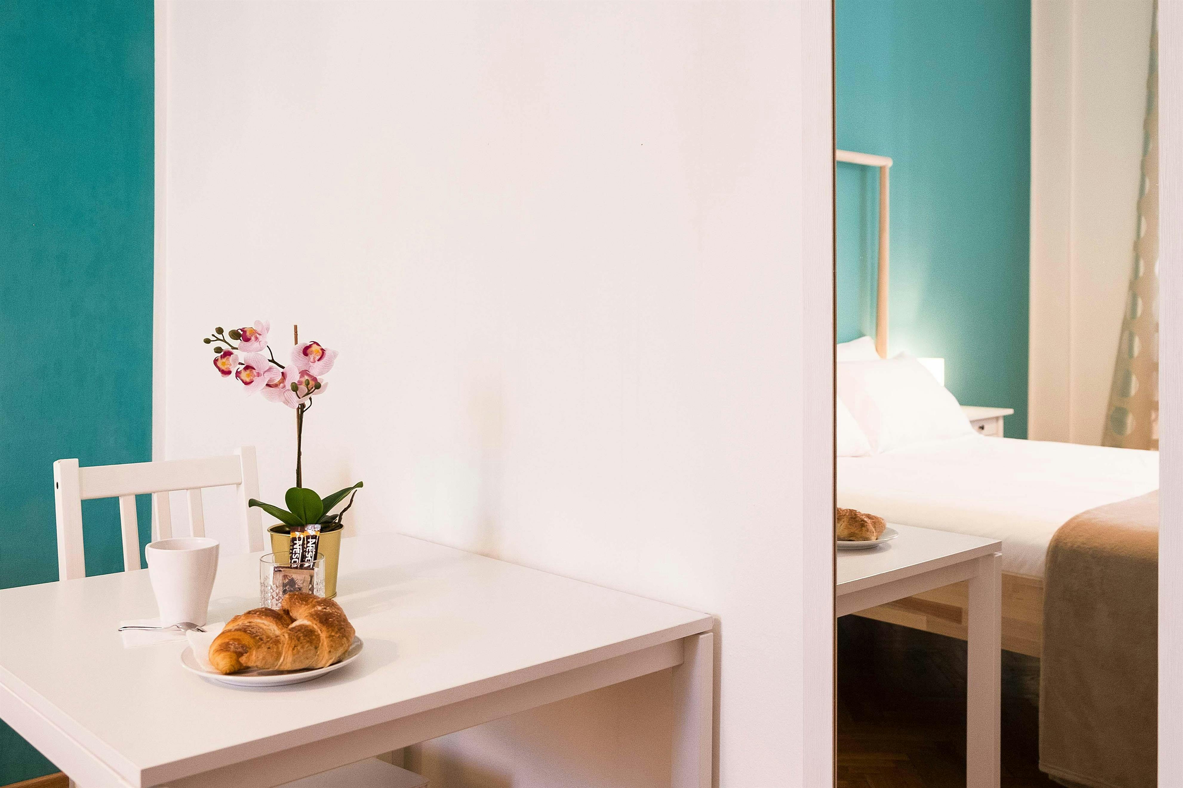 Private room in Corso Massimo d'Azeglio, Turin (1730777) room image 5