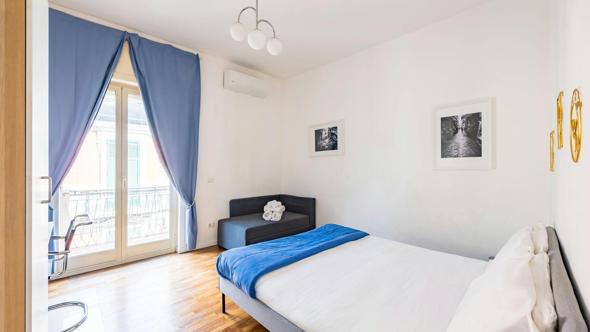 Wohnung zu mieten für 1 € pro Monat in Naples, Via Cesare Rosaroll