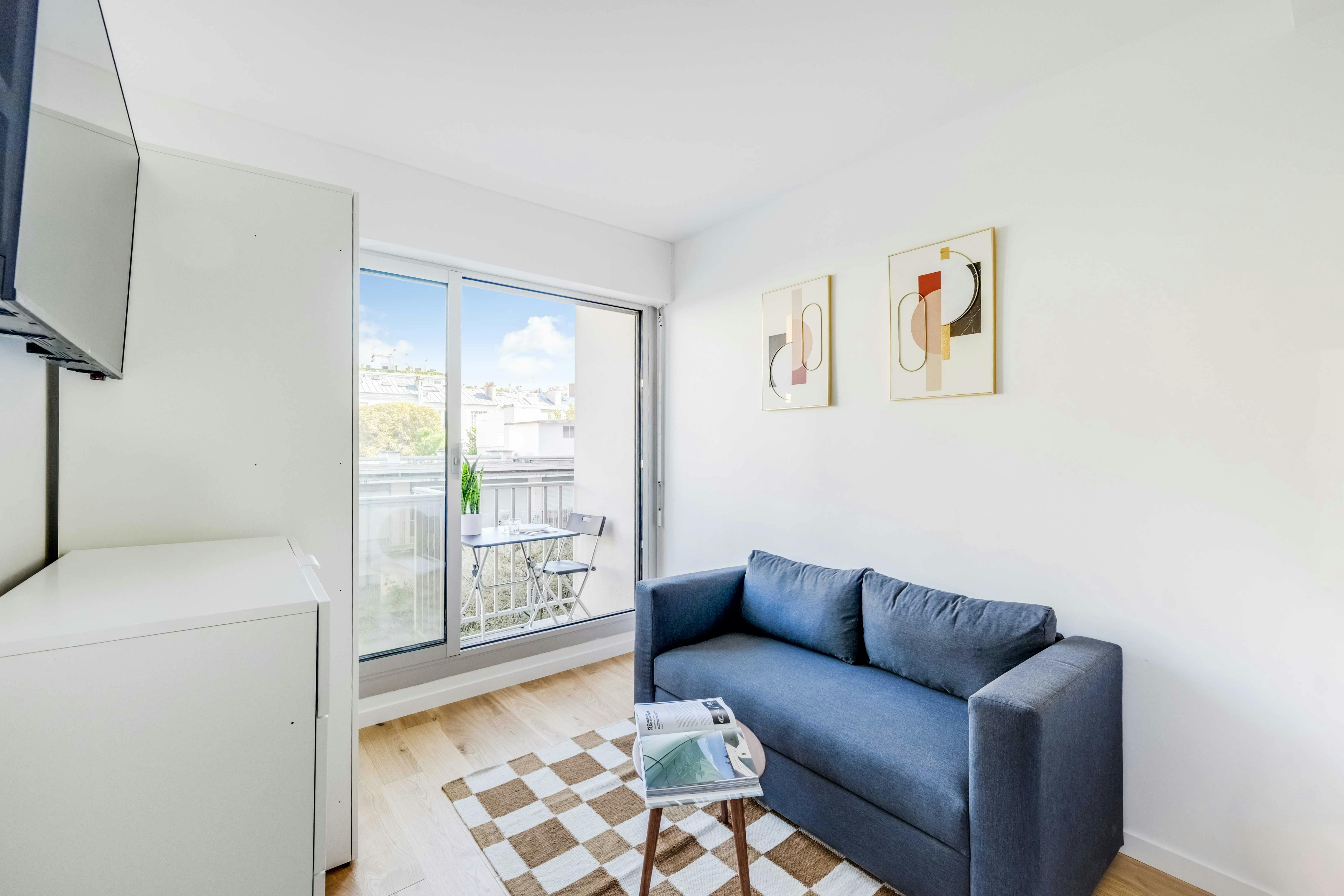 Rue de la Pompe, Paris preview