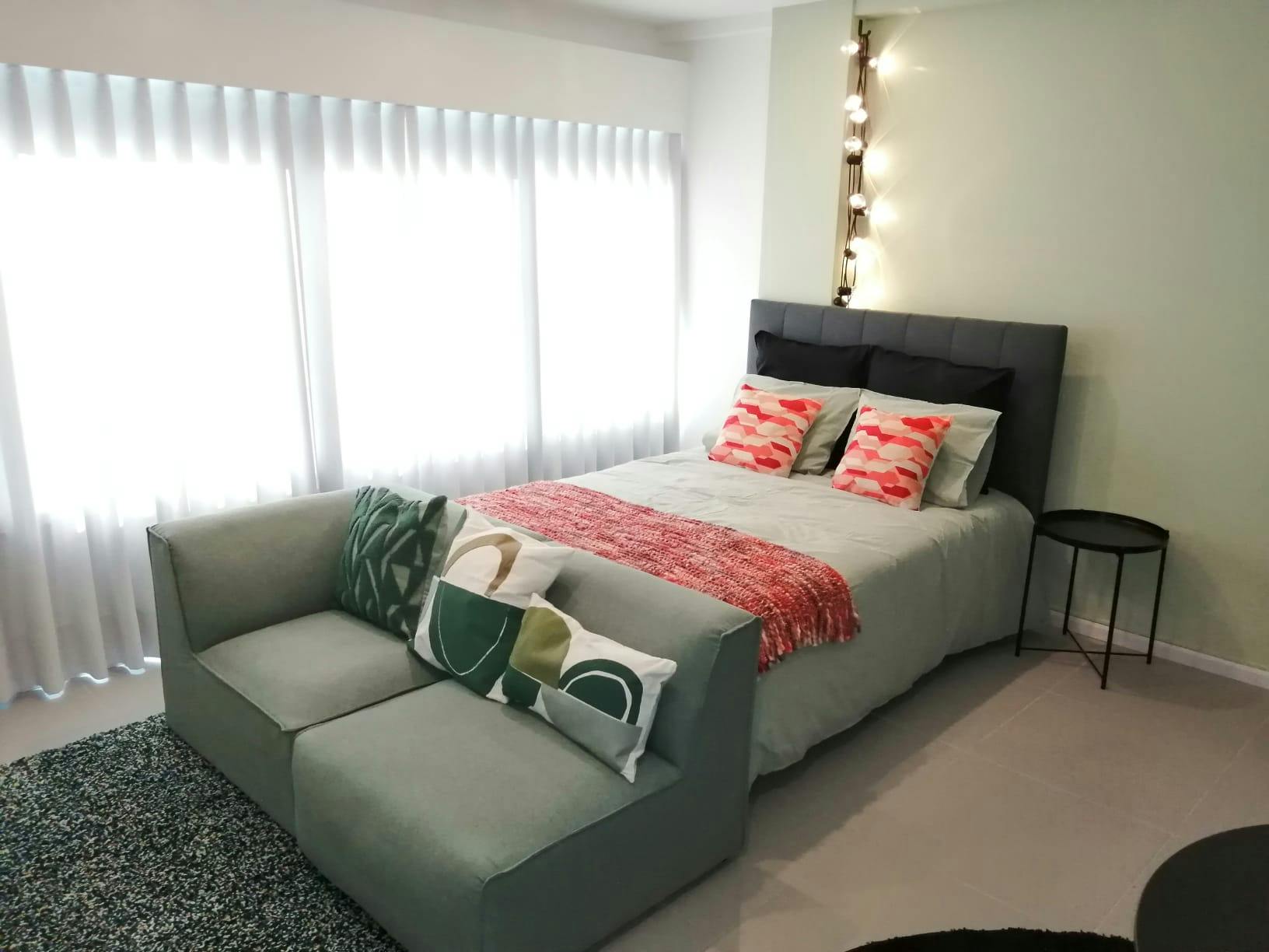 Studio zu mieten für 900 € pro Monat in Porto, Rua da Constituição