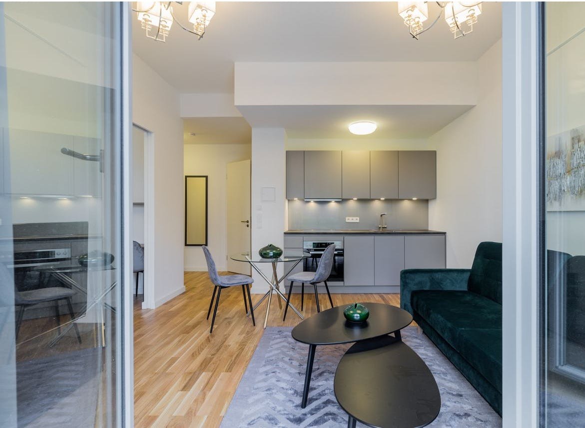 Appartement à louer pour 1 550 €/mois à Berlin, Wilhelm-Caspar-Wegely-Platz