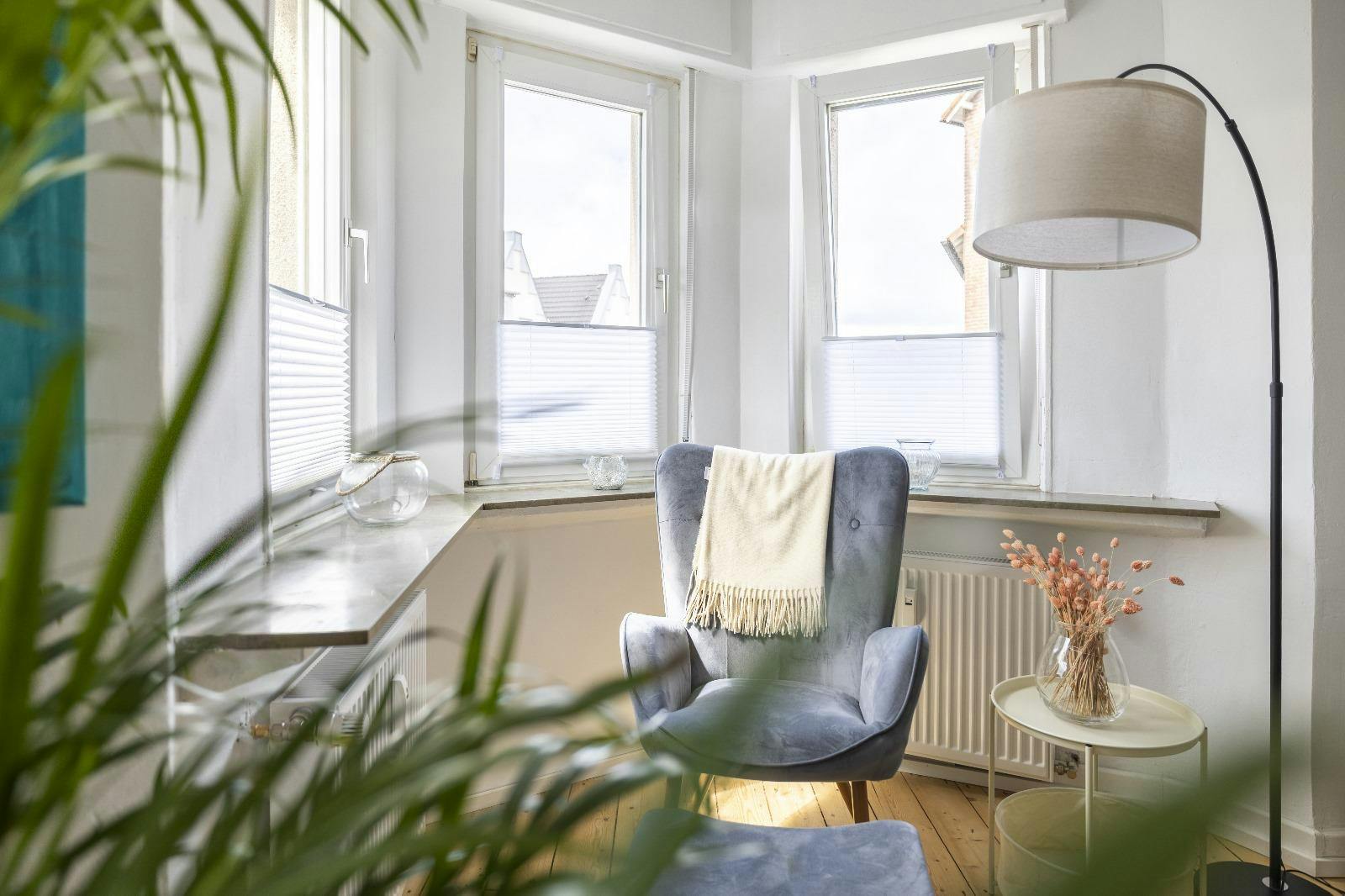 Apartment for rent for €2,600 per month in Holzwickede, Rausinger Straße