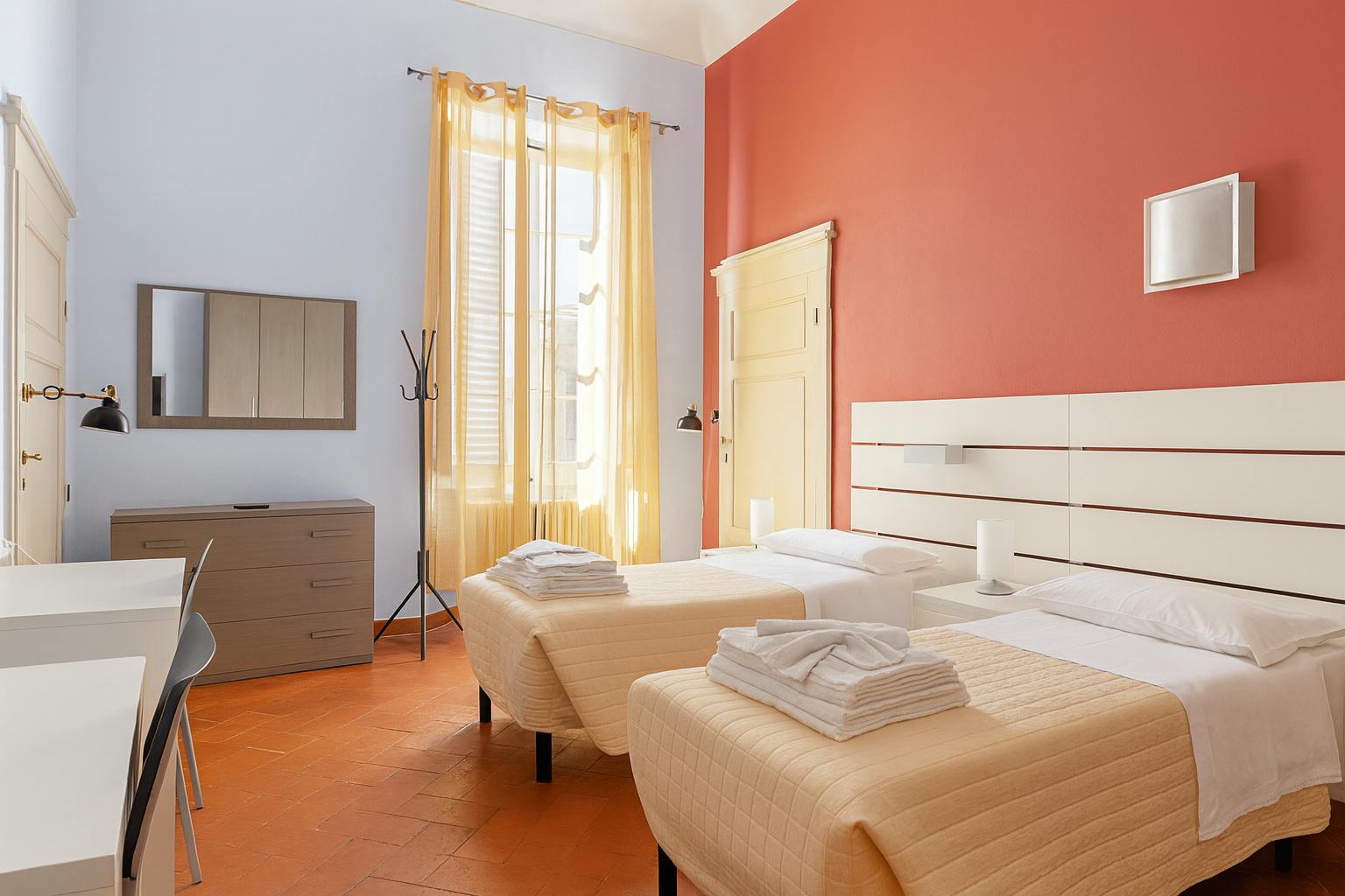 Отдельная комната сдается в аренду за 520 € в месяц в Siena, Via del Capitano