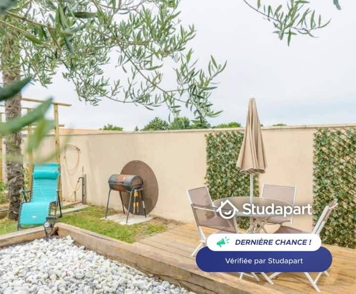 Квартира сдается в аренду за 700 € в месяц в La Jarne, Rue des Bonnelles