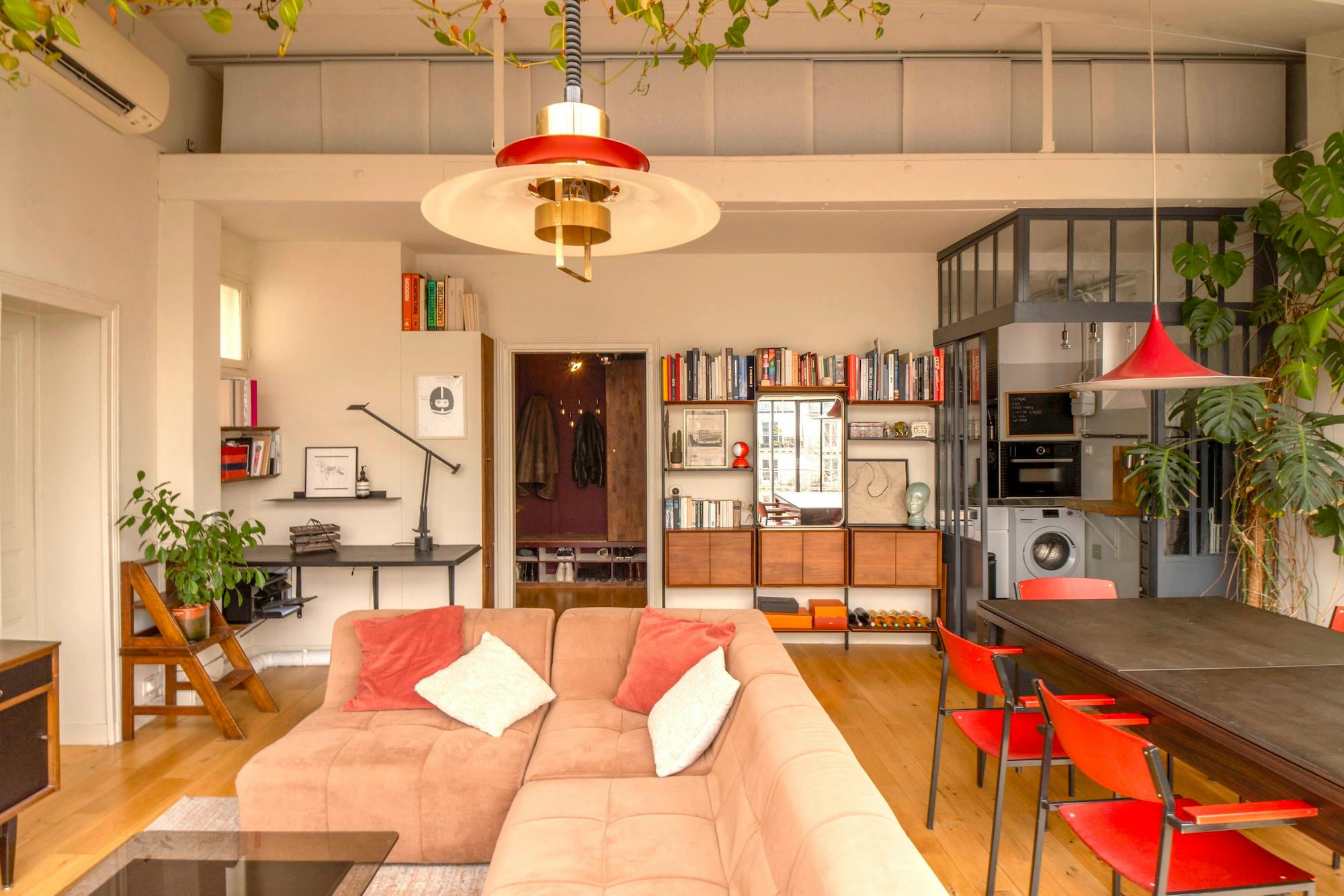 1-Bedroom Apartment in Boulevard Marguerite de Rochechouart, Paris (1730995) ROOM 2
