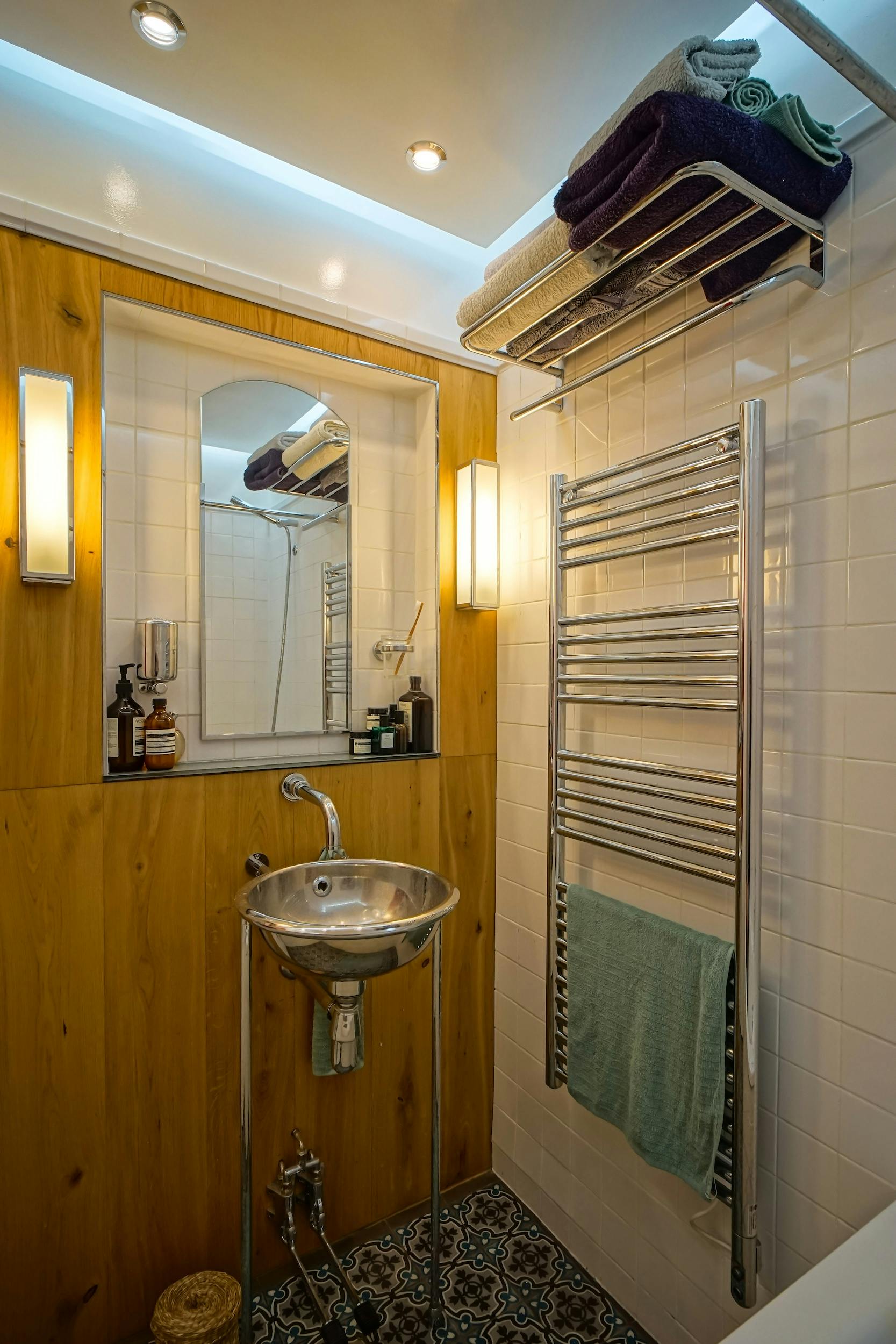 1-Bedroom Apartment in Boulevard Marguerite de Rochechouart, Paris (1730995) room image 10