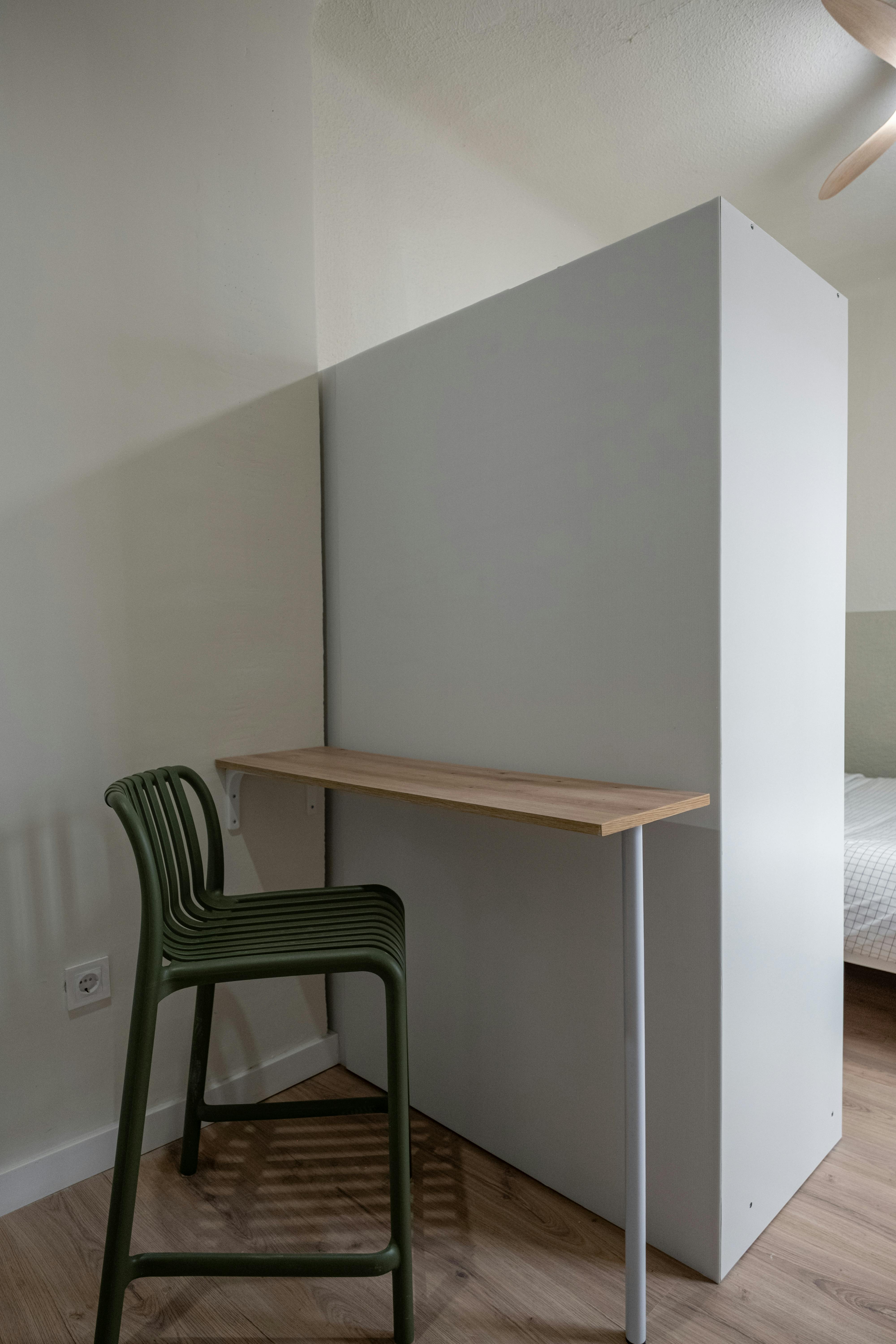 Private room in Calle de Francisco Escolano, Alicante (1731019) room image 2