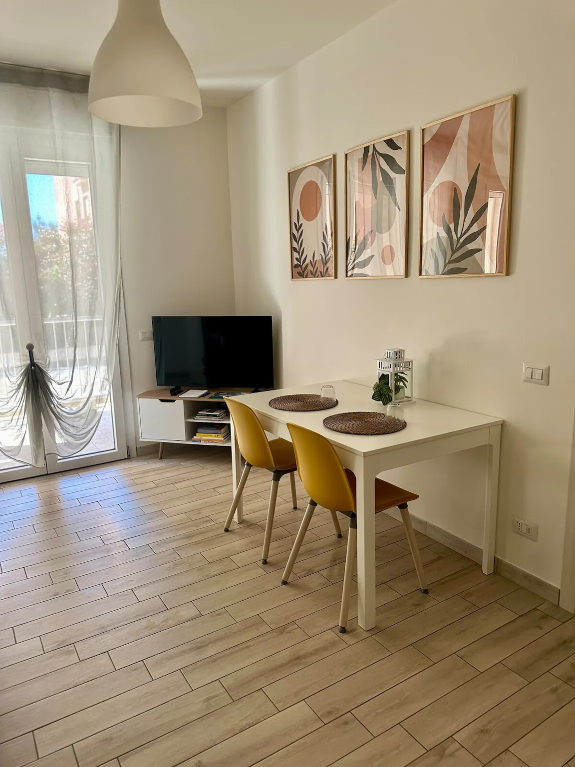 1-Bedroom Apartment in Via Asti, Cagliari (1731053) ROOM 1
