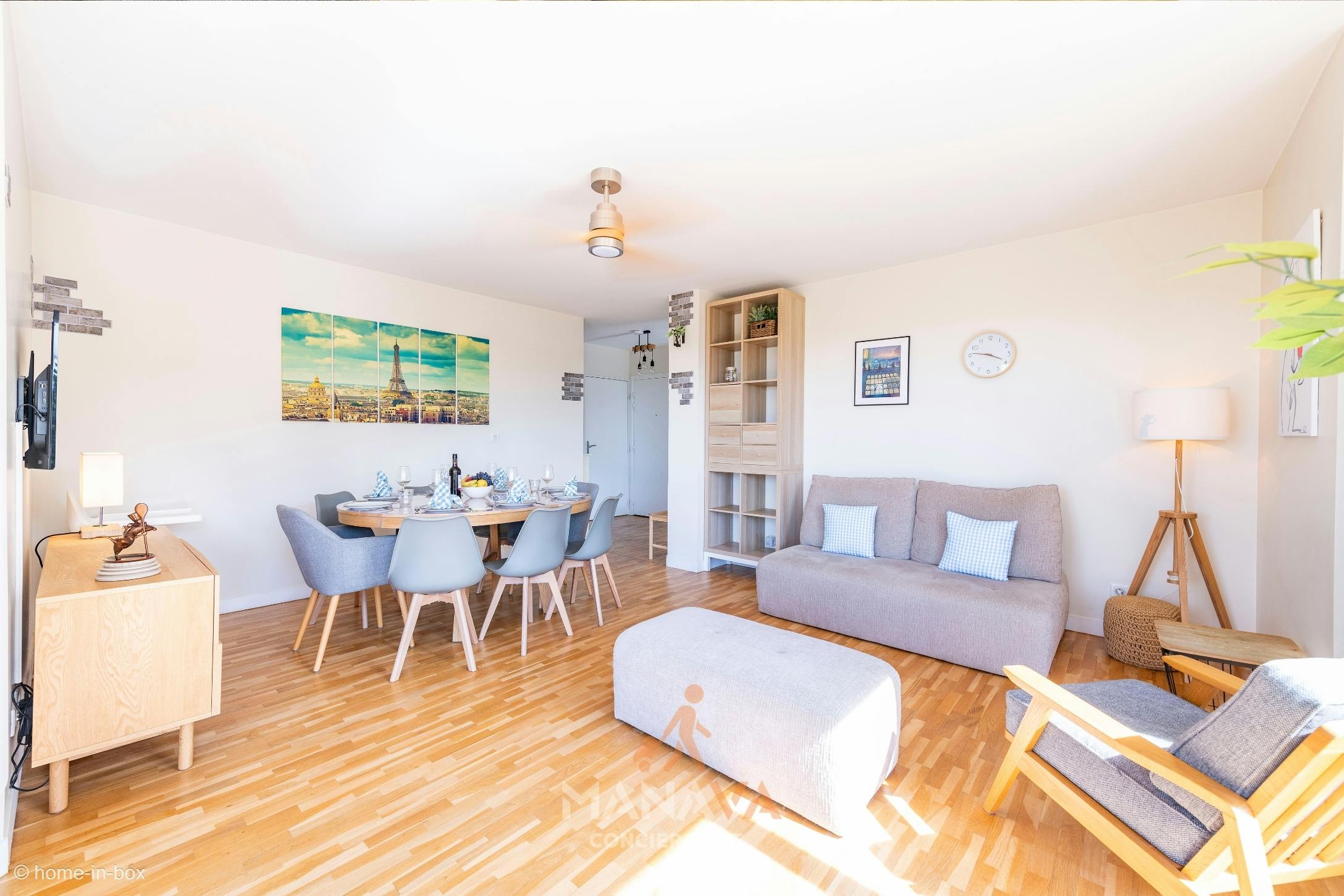 Apartamento para alugar por € 4.200 por mês em Montévrain, Avenue des Frênes