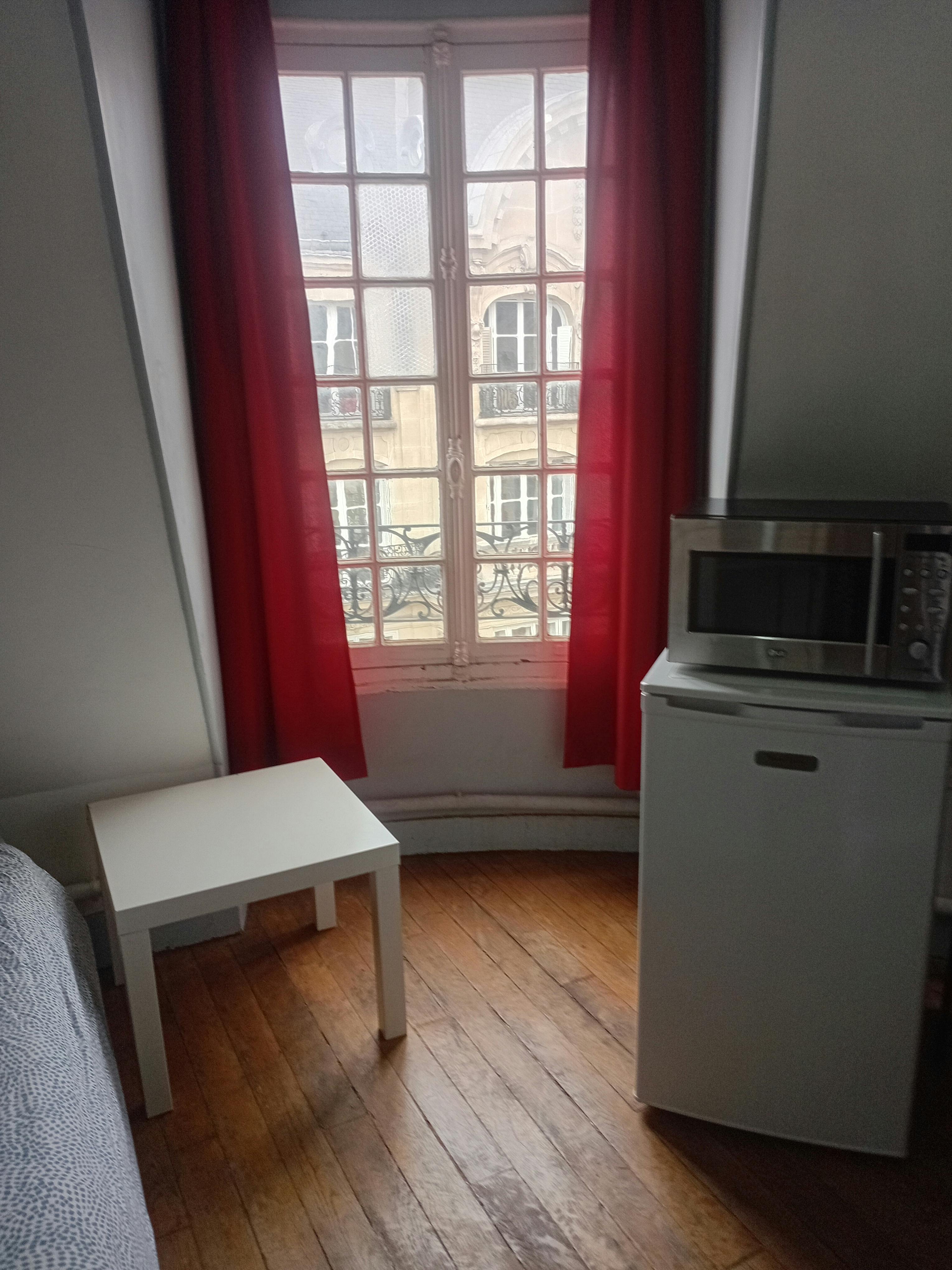 Apartment in Rue Danton, Paris (1731065) ROOM 4