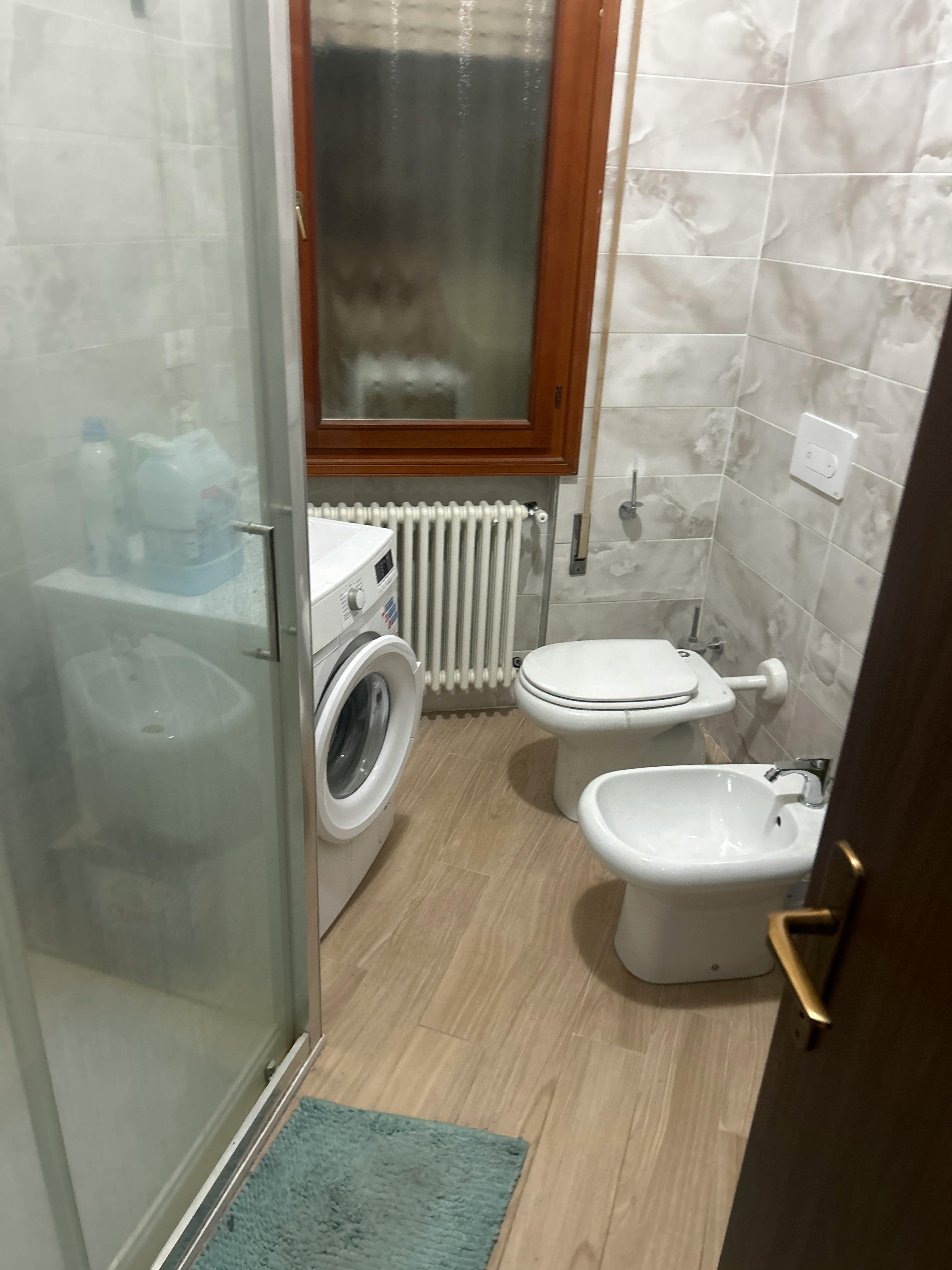 Отдельная комната сдается в аренду за 500 € в месяц в Montegrotto Terme, Via Manzoni