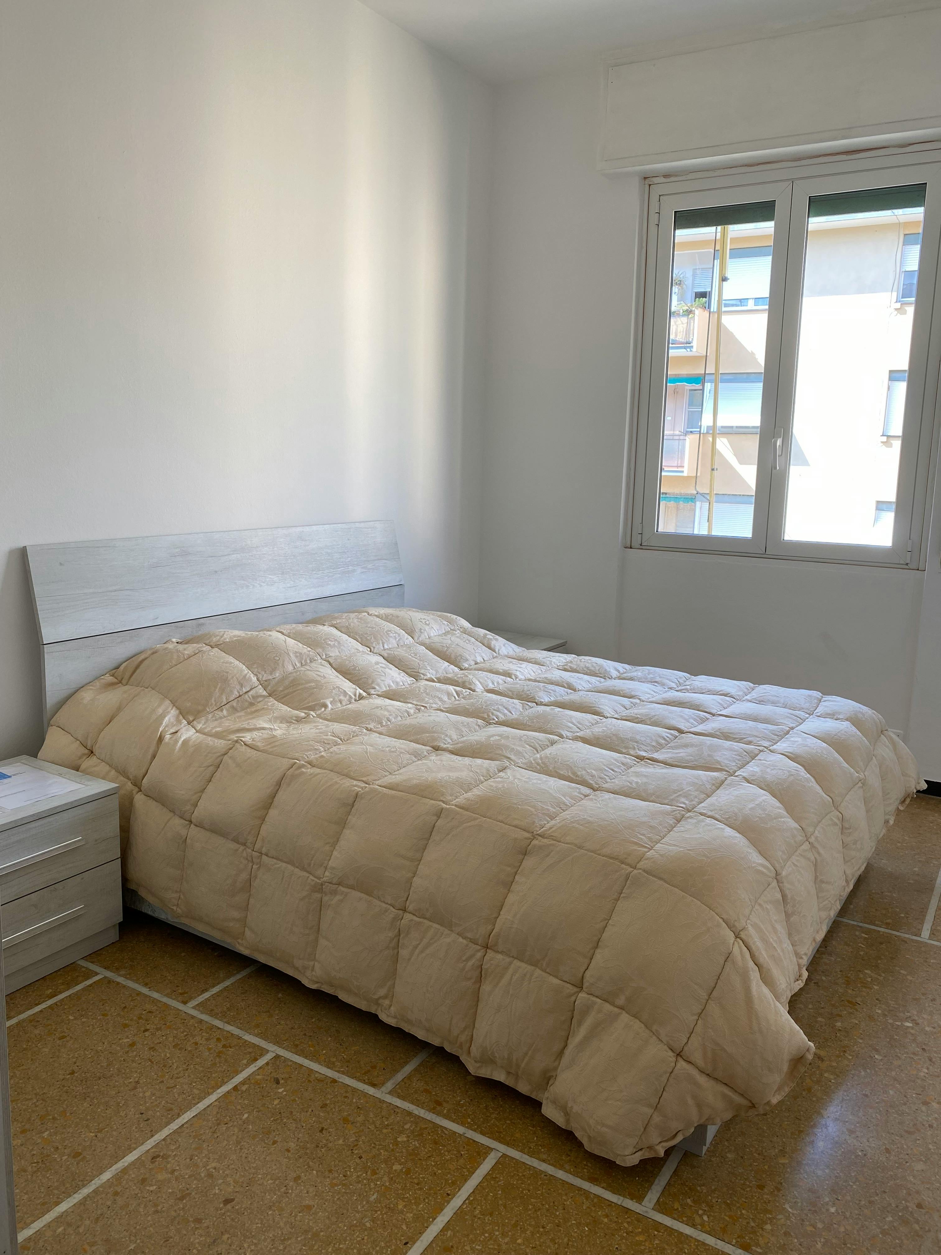 Apartment for rent for €1,000 per month in Rapallo, Via Tito Speri