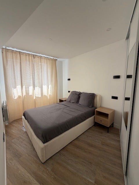 1-Bedroom Apartment in Rue Gambetta, Suresnes (1731146) ROOM 2