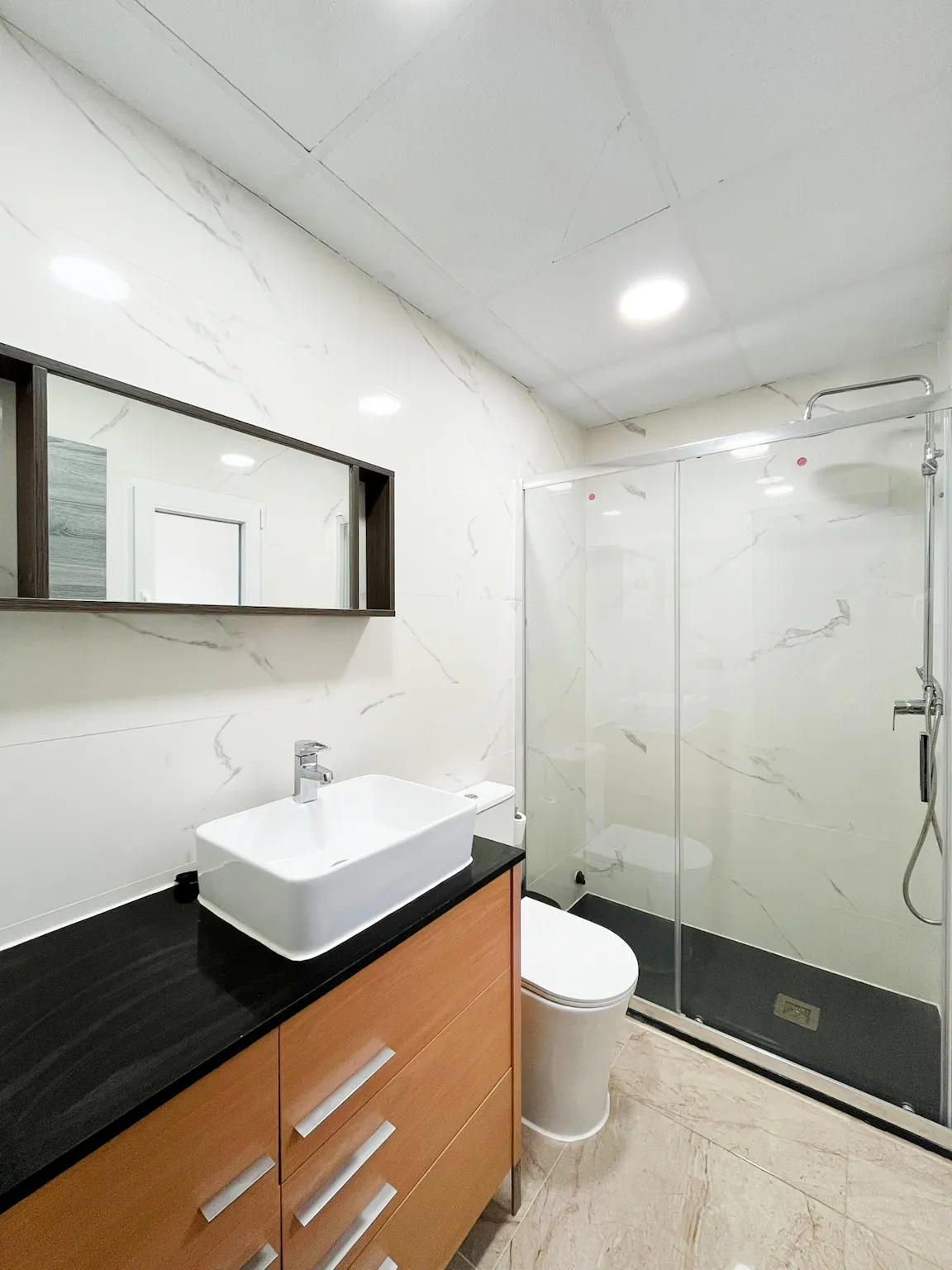 2-Bedroom Apartment in Avenida del Marqués de la Vega de Armijo, Montilla (1731176) ROOM 1