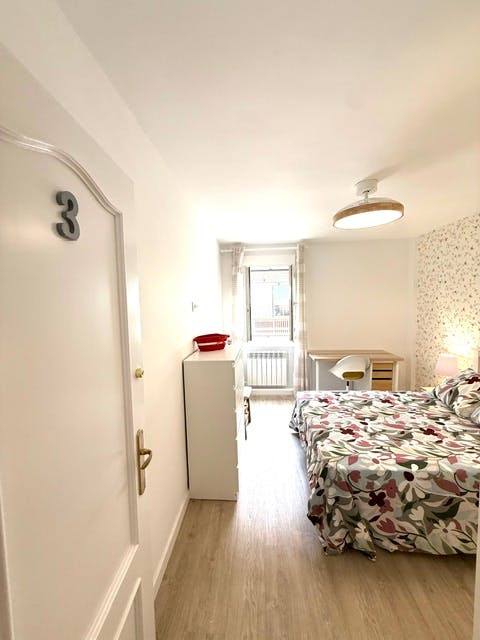 Calle de Juan Pascual de Mena, Madrid preview
