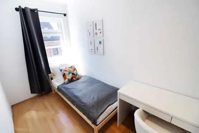 Private room in Thälmannstraße, Erfurt (1731224) room image 2