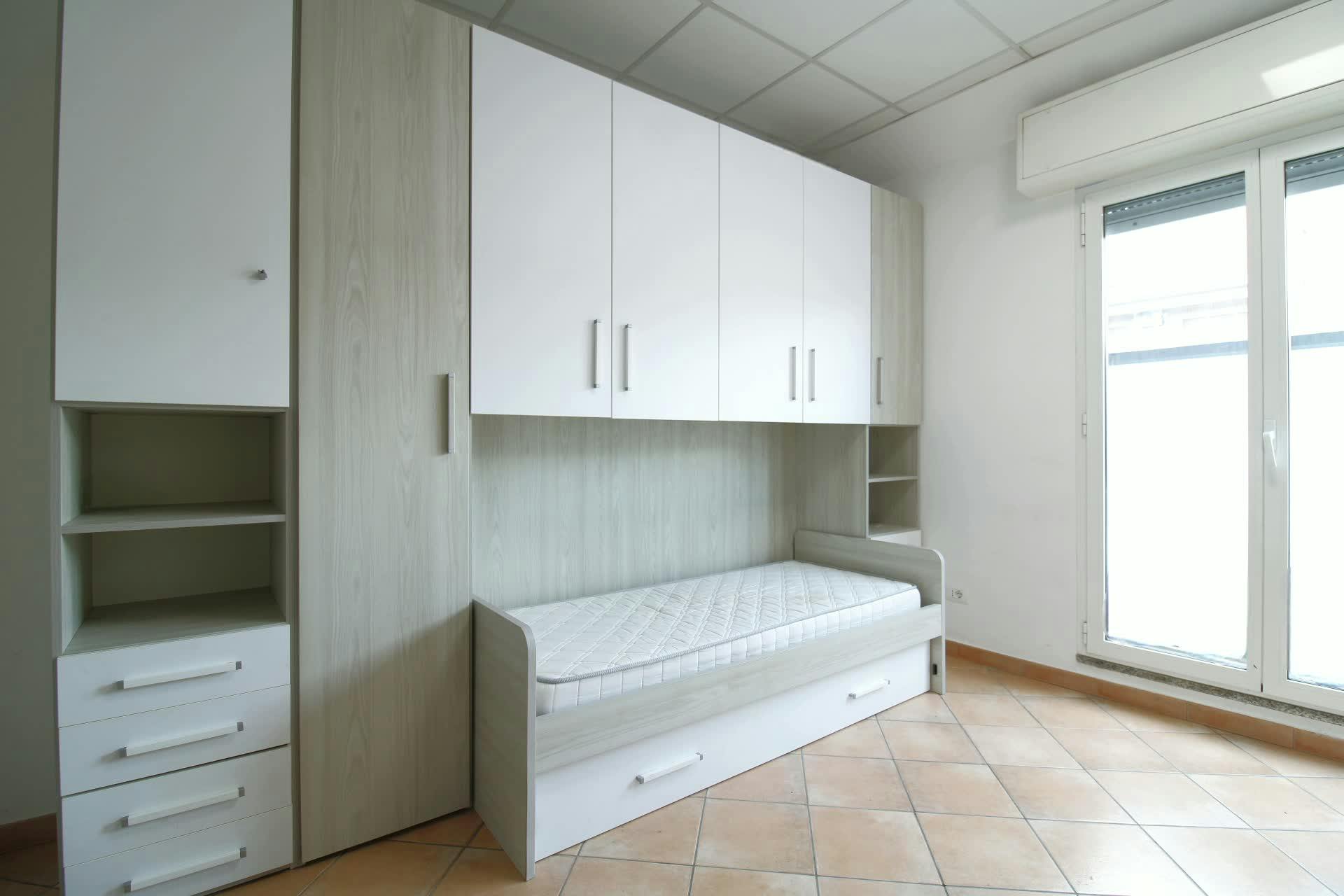 Private room in Via Bolama, Milan (1731241) room image 1