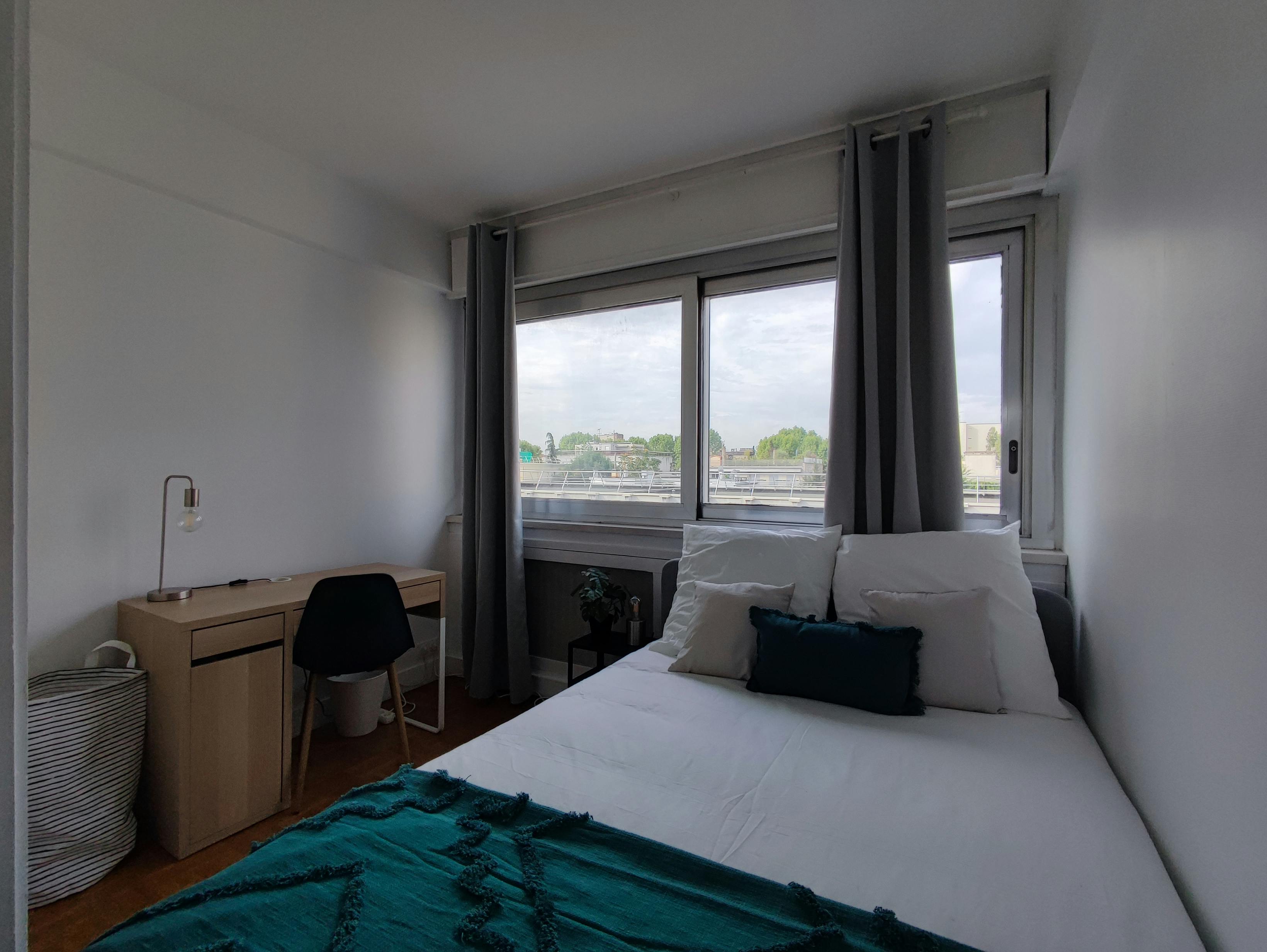 Private room in Boulevard Bineau, Neuilly-sur-Seine (1731274) room image 1