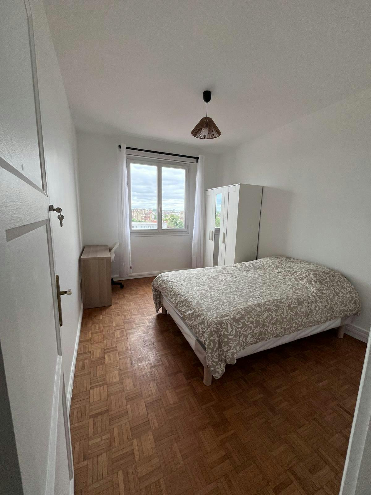 Private room in Square Michelet, Argenteuil (1731348) room image 1