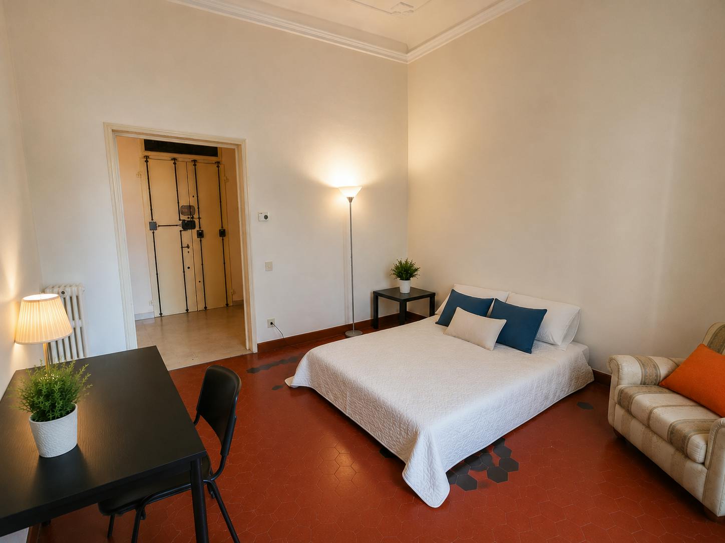 Private room in Via Dino Compagni, Florence (1731361) room image 2