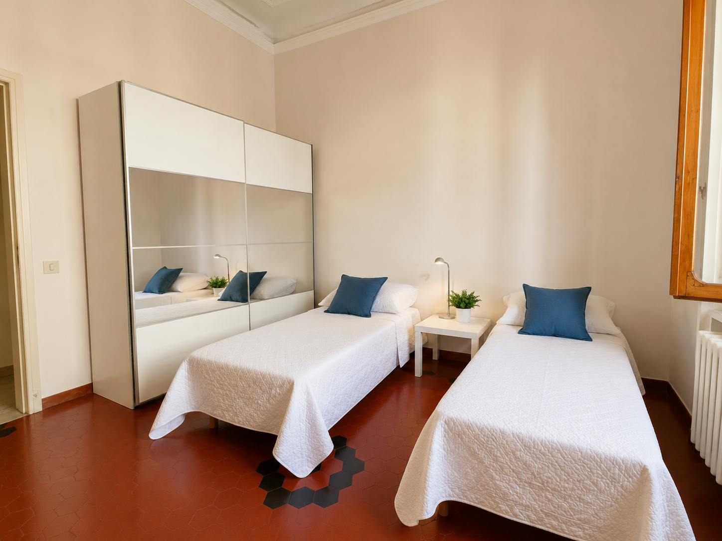 Private room in Via Dino Compagni, Florence (1731362) room image 1