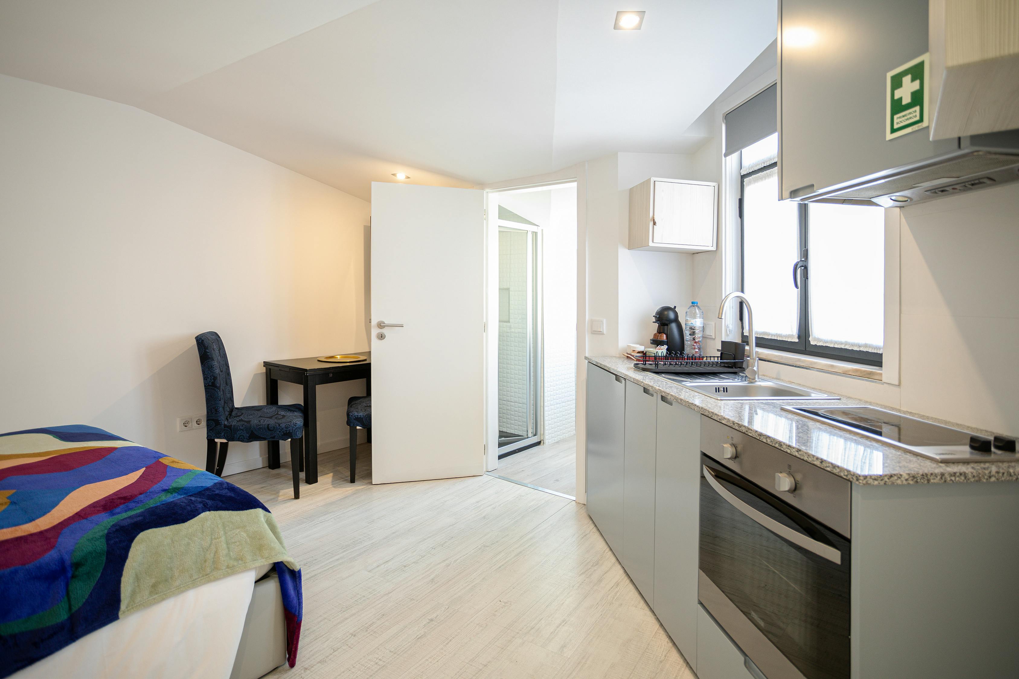 Студия сдается в аренду за 700 € в месяц в Porto, Rua Formosa