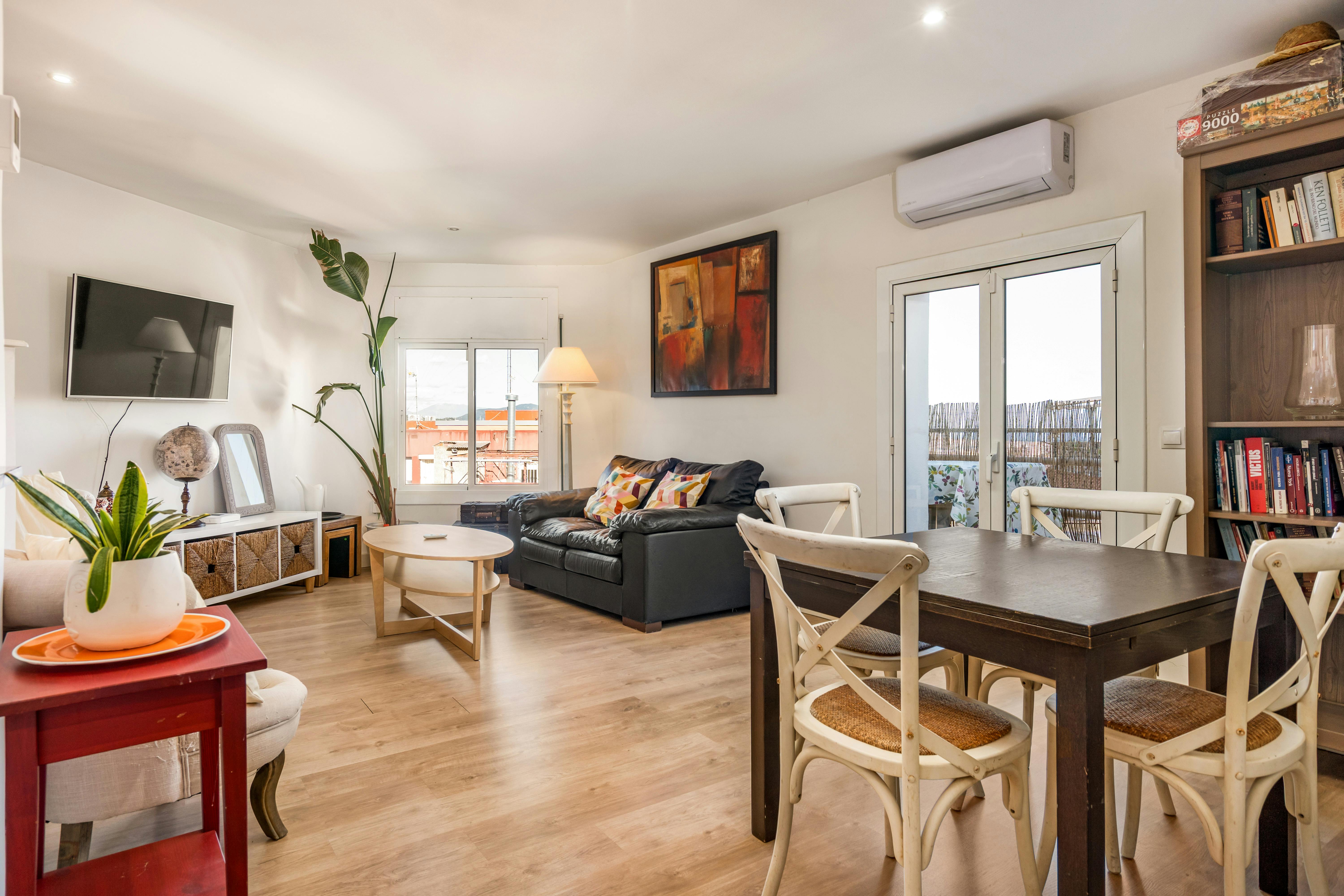 1-Bedroom Apartment in Carrer de Calderón de la Barca, Barcelona (1731402) ROOM