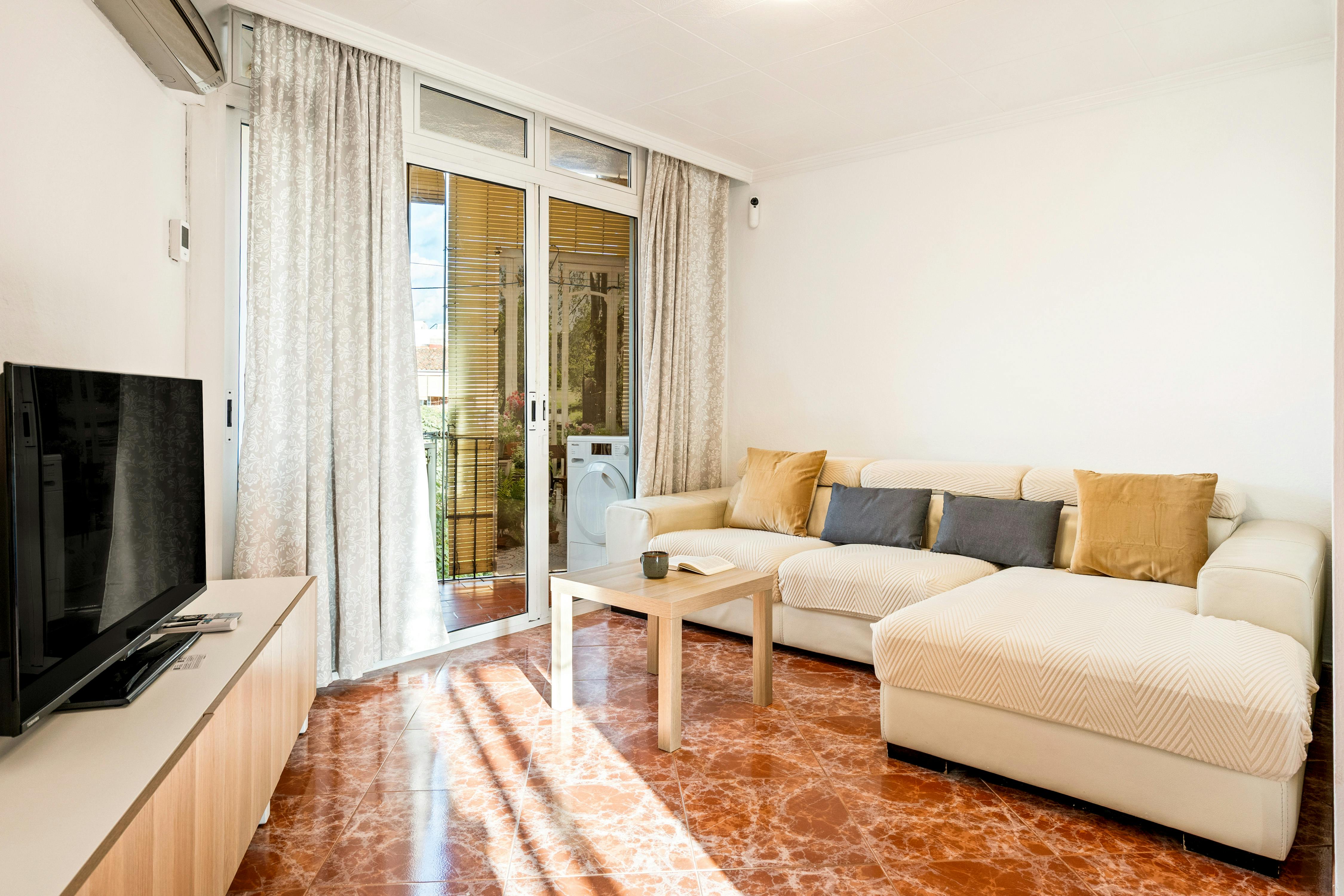 2-Bedroom Apartment in Carrer de la Maquinista, Barcelona (1731411) ROOM